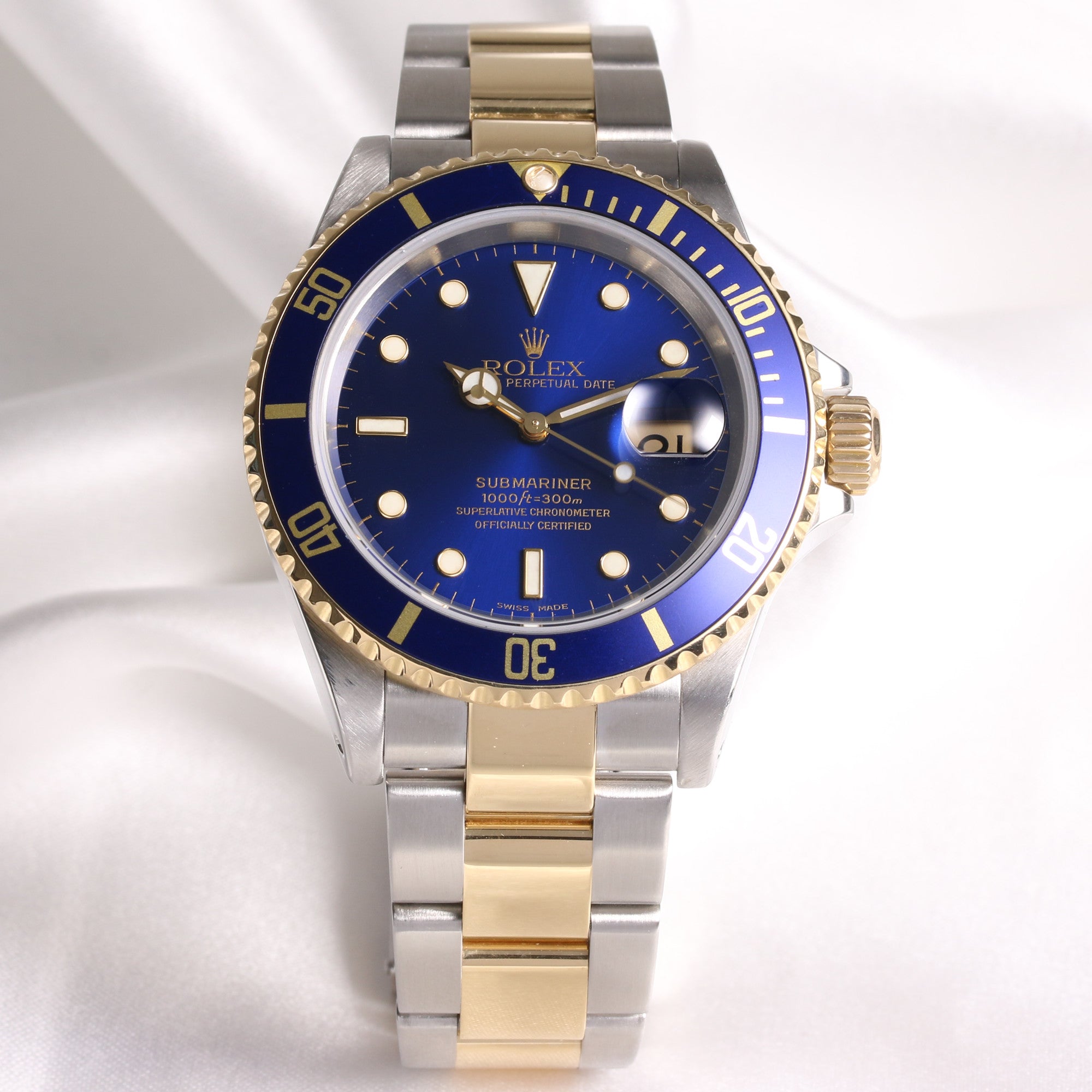 rolex_submariner_16613_steel_gold_blue_dial_insert_second_hand_watch_collectors_1.jpg
