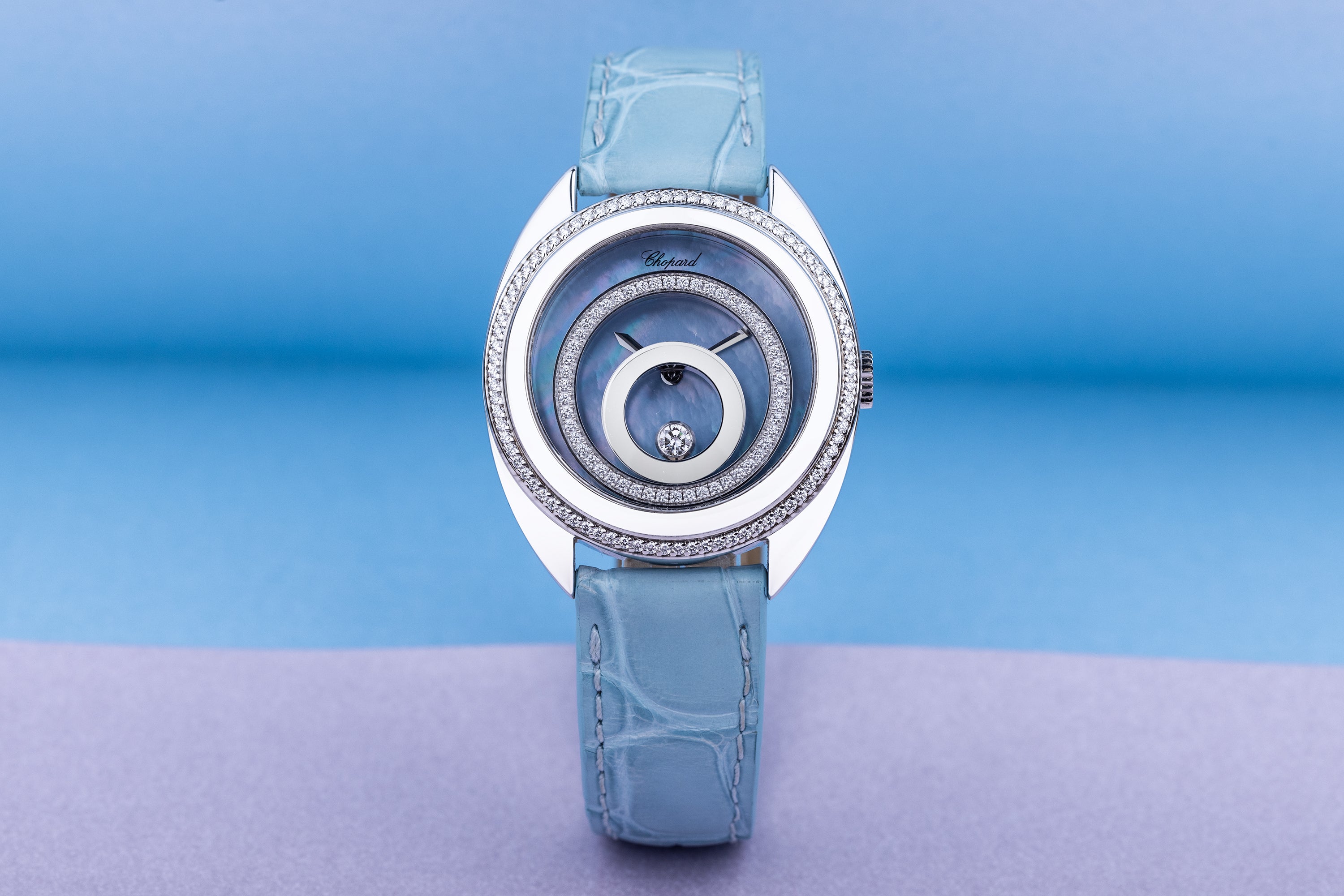 Chopard Happy Spirit | REF. 20/7082-20 | Mother of Pearl | Diamond Bezel Rings | 18k White Gold | 32mm