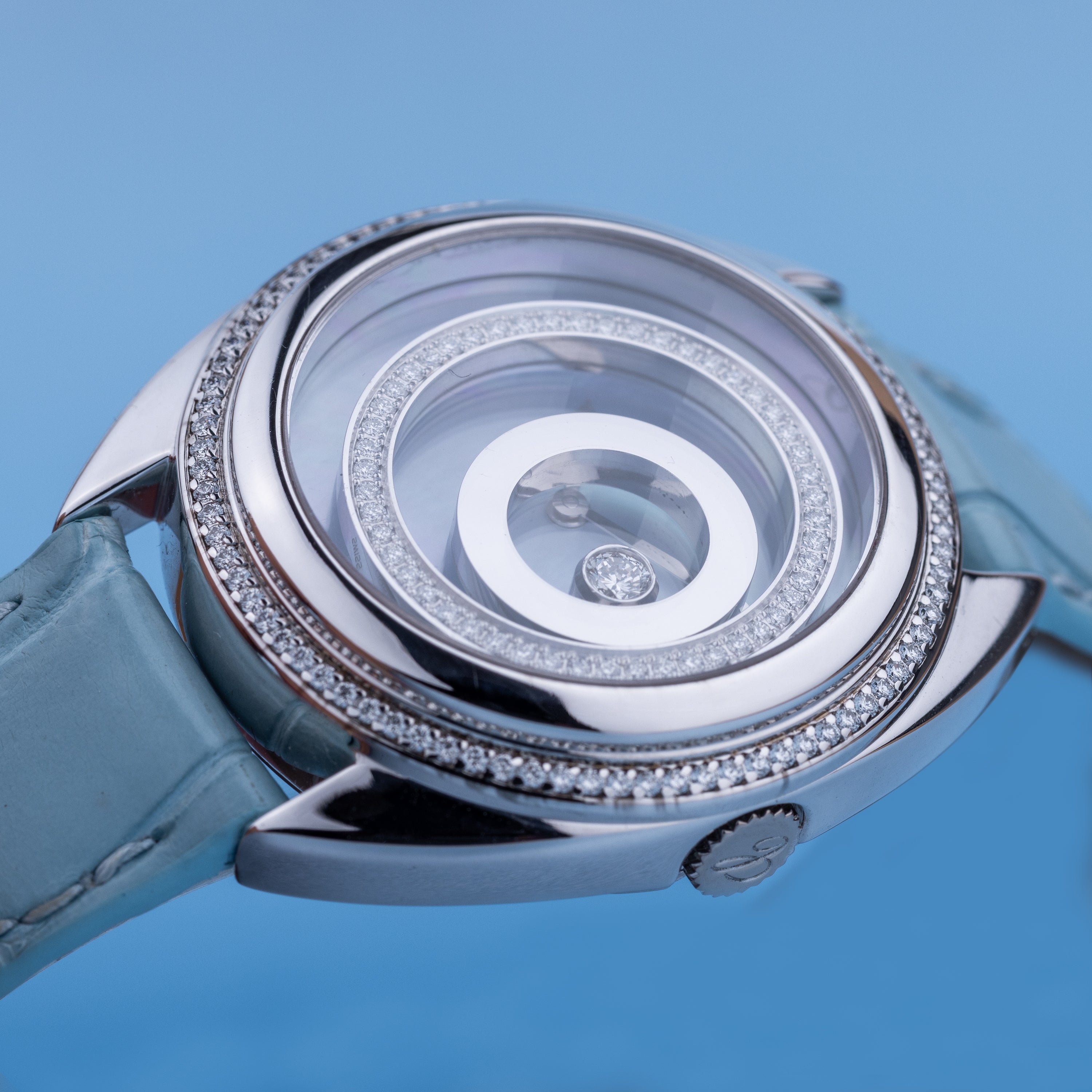 Chopard Happy Spirit | REF. 20/7082-20 | Mother of Pearl | Diamond Bezel Rings | 18k White Gold | 32mm