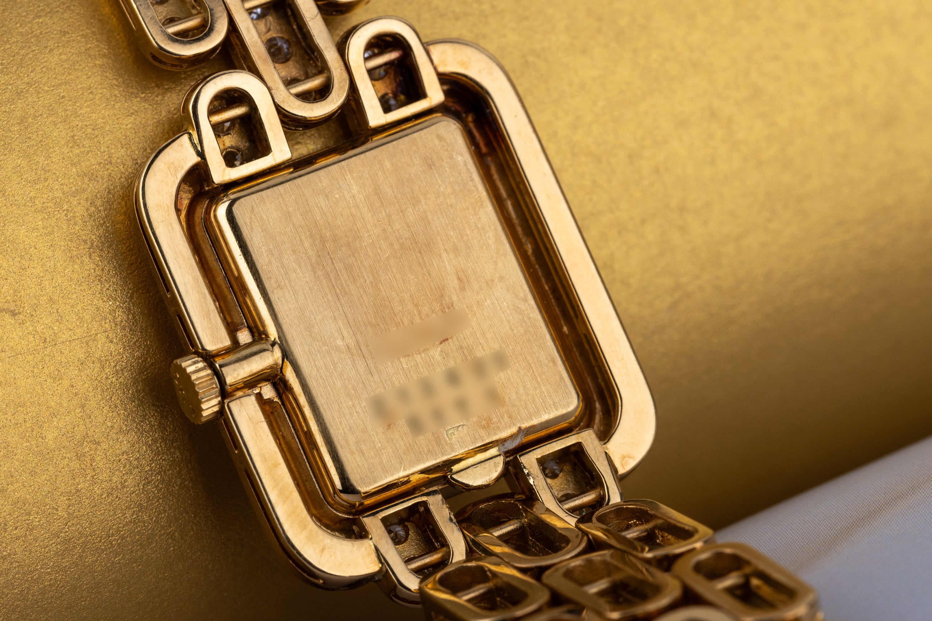 Chopard Vintage Ladies Watch | REF. 5171 | Silver 'Sparkle' Dial | 21.5mm | 18k Yellow Gold