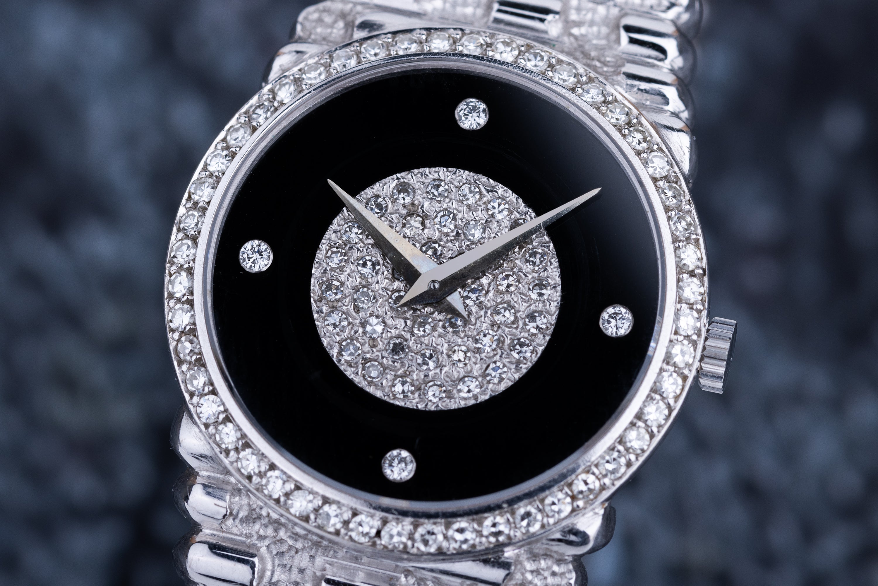 Vintage Piaget | Onyx Dial & Pave Diamond | 18k White Gold | Circa 1980's | 24mm