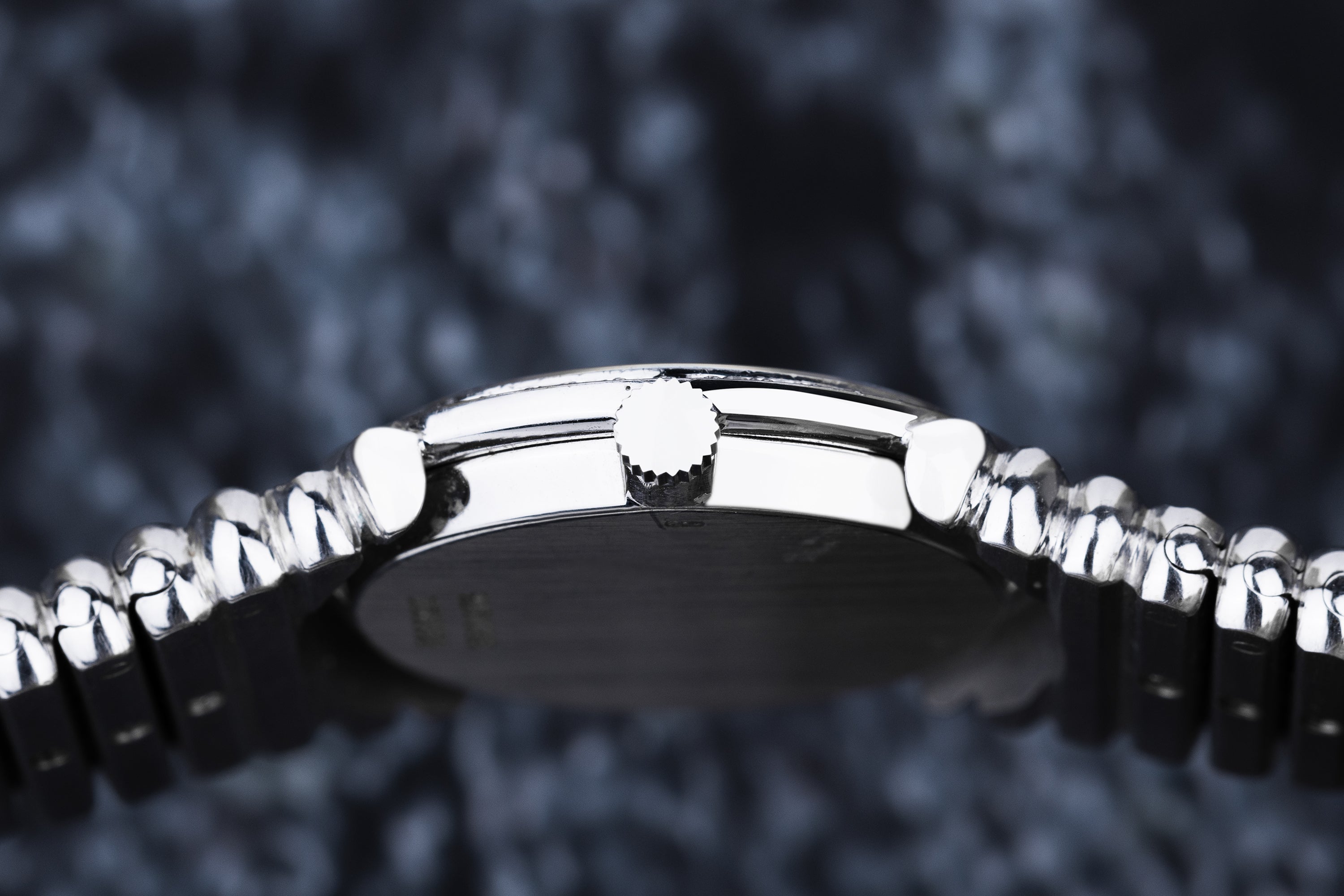 Vintage Piaget | Onyx Dial & Pave Diamond | 18k White Gold | Circa 1980's | 24mm