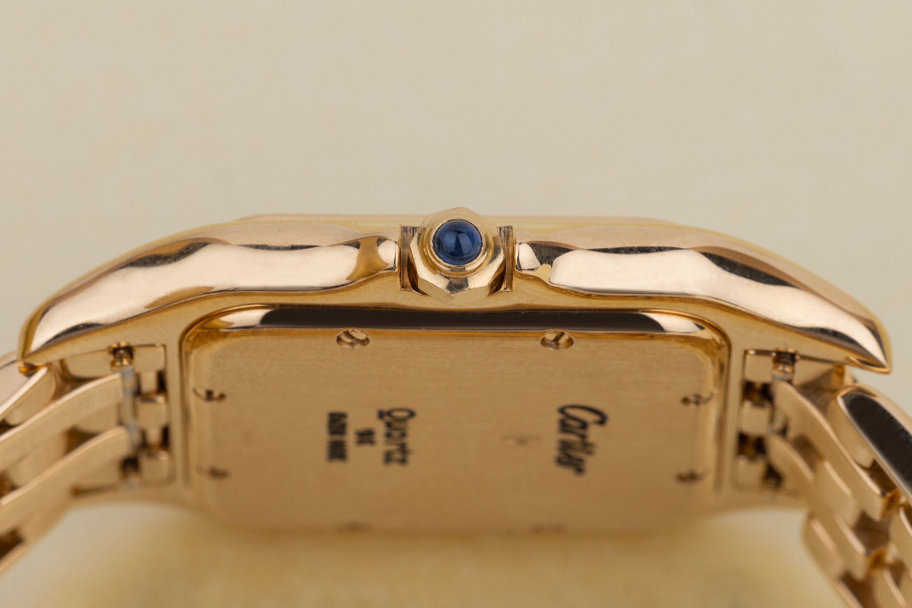 Cartier Panthere | REF. 8839 | 27mm | 18k Yellow Gold