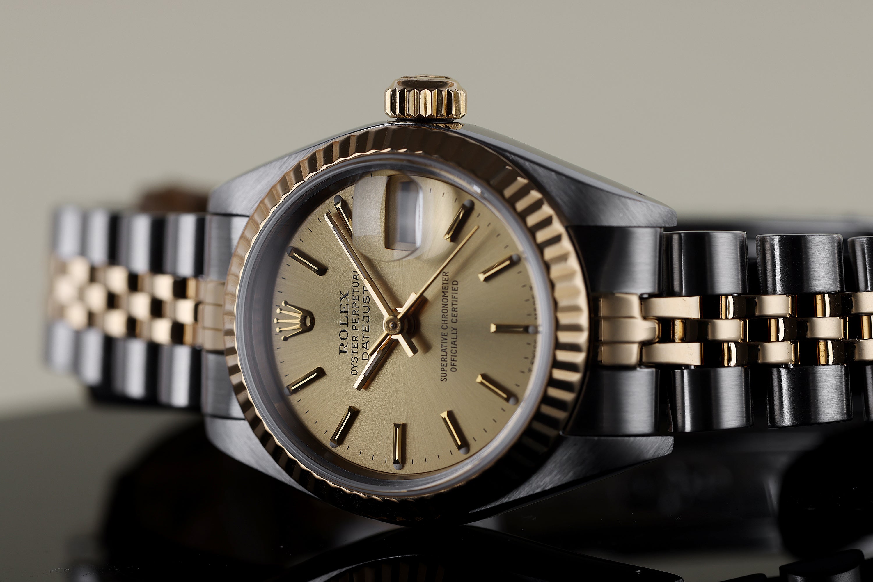 Rolex Lady DateJust | REF. 69173 | Stainless Steel & 18k Yellow Gold | Gold Dial | Box & Papers | 1992