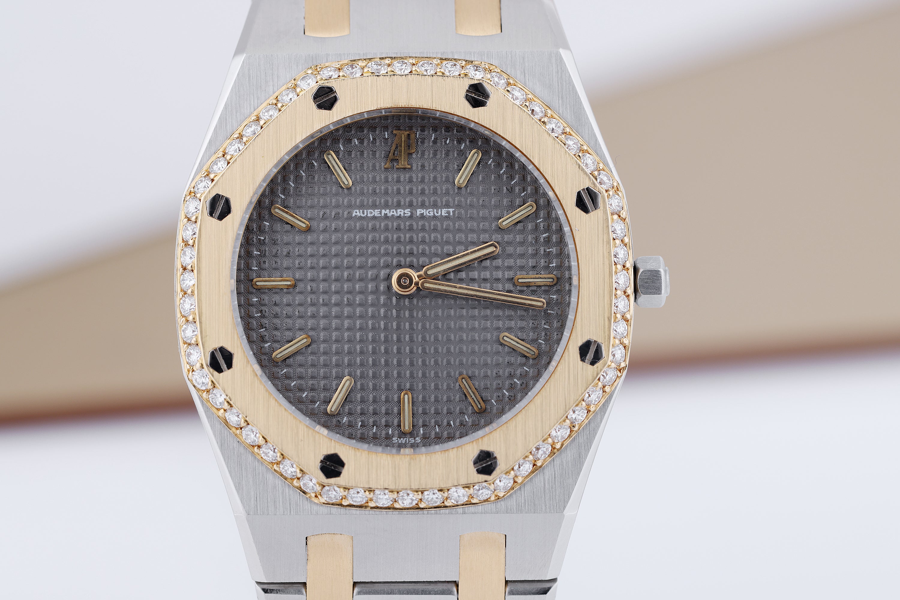 Audemars Piguet Royal Oak | Diamond Outer Bezel | Grey Dial | Stainless Steel & 18k Yellow Gold | 30mm | 1980s