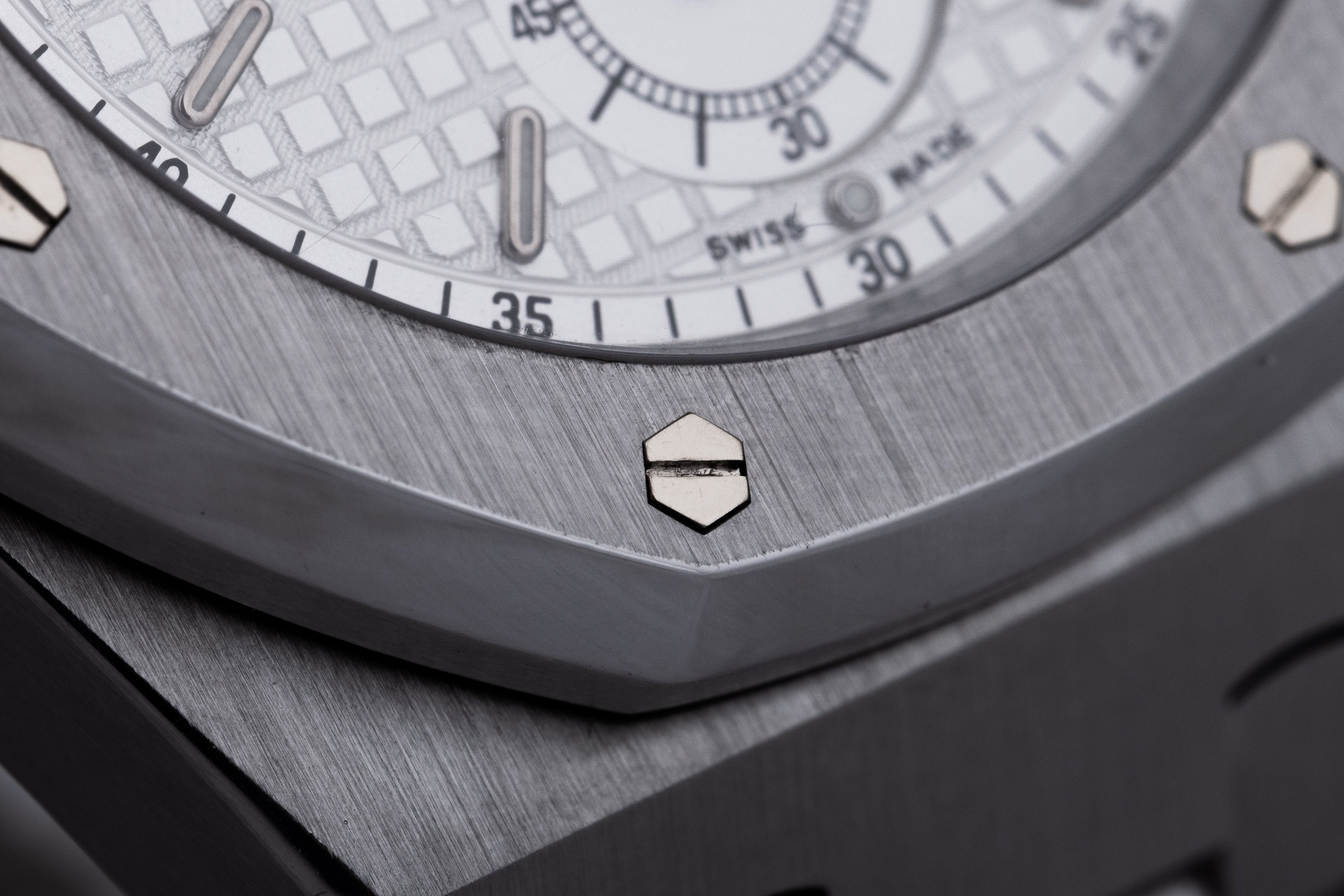Audemars Piguet Royal Oak Chronograph | REF. 25860ST.OO.1110ST.05 | White Dial | Stainless Steel