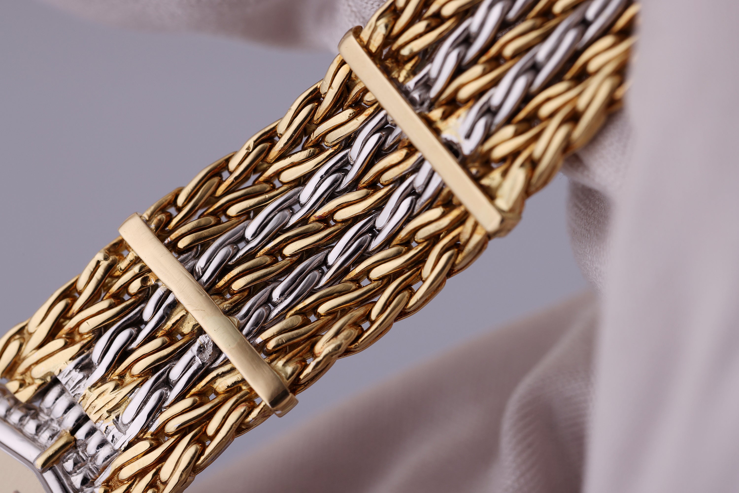 Audemars Piguet | Gerald Genta Bracelet | Dodecagon Shaped | 18k Yellow & White Gold | 31.5mm | Manual Wind | 1970s