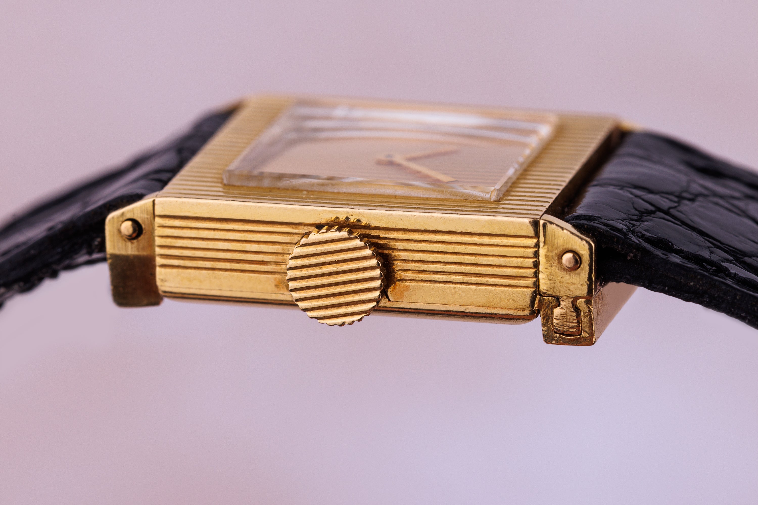 Boucheron Carrée | REF. BT1203255 | 18k Yellow Gold | 20mm | Manual Wind | Circa 1970s