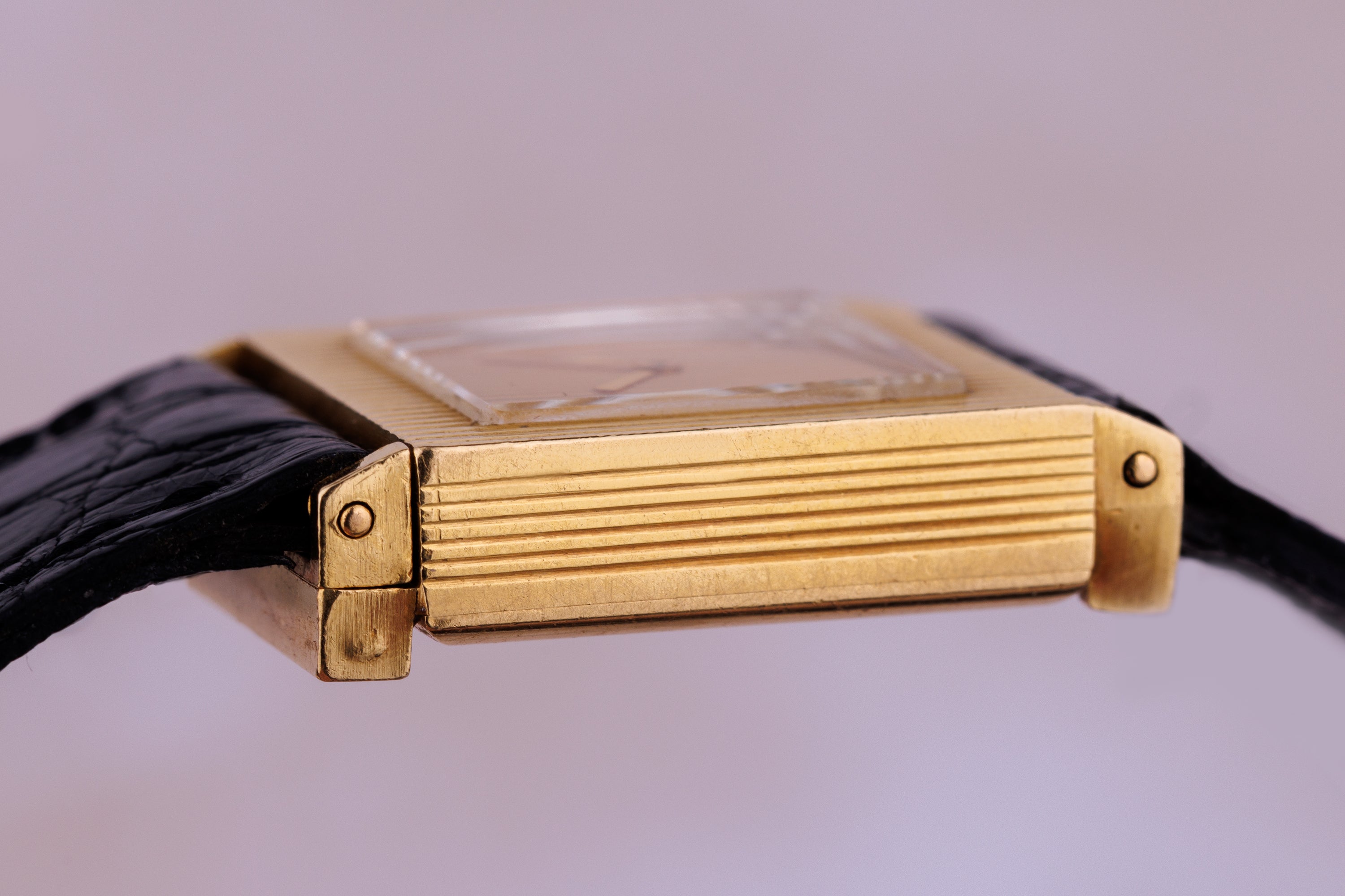 Boucheron Carrée | REF. BT1203255 | 18k Yellow Gold | 20mm | Manual Wind | Circa 1970s