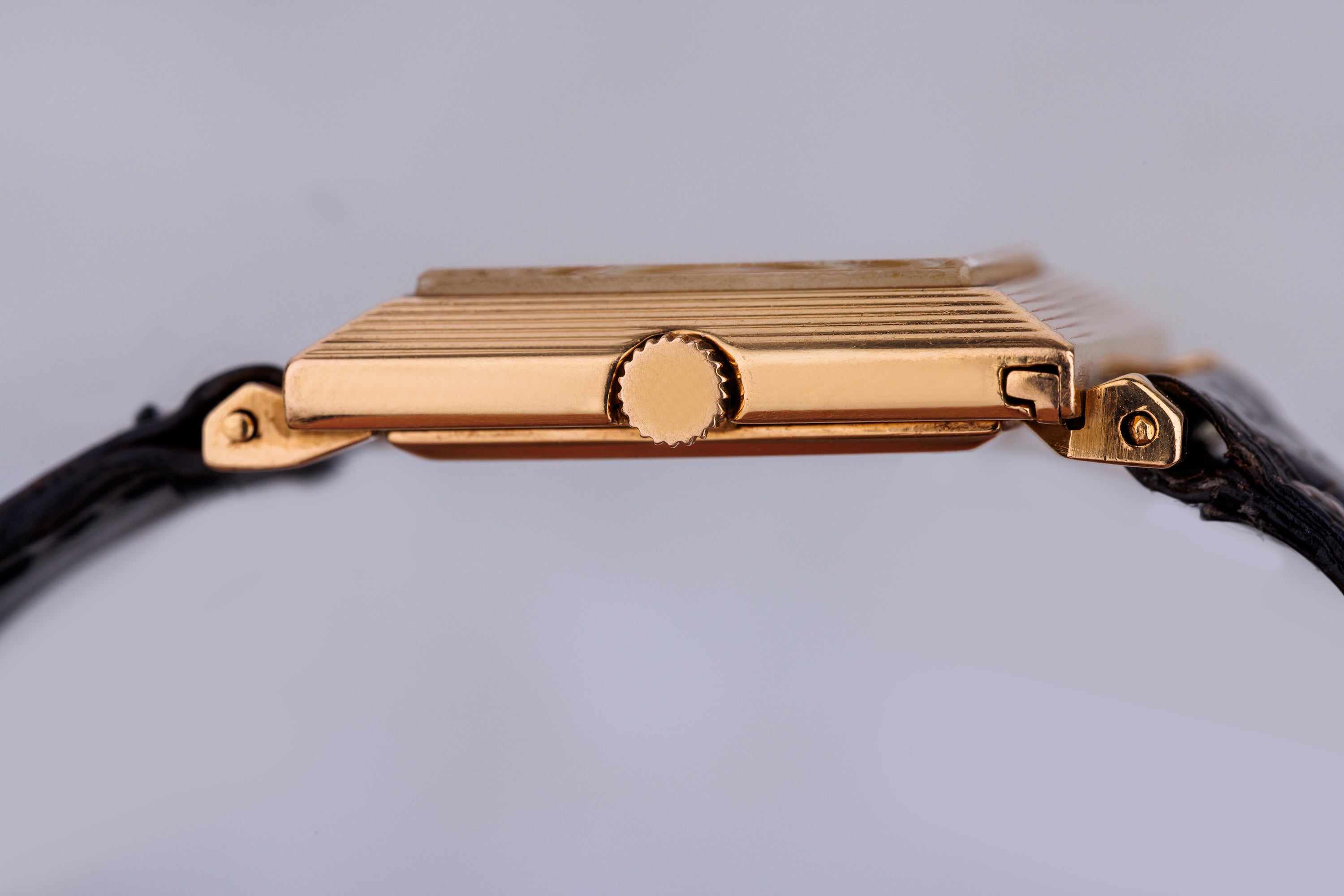 Boucheron Carrée | REF. BT1203255 | 18k Yellow Gold | 25mm | Manual Wind | Circa 1970s