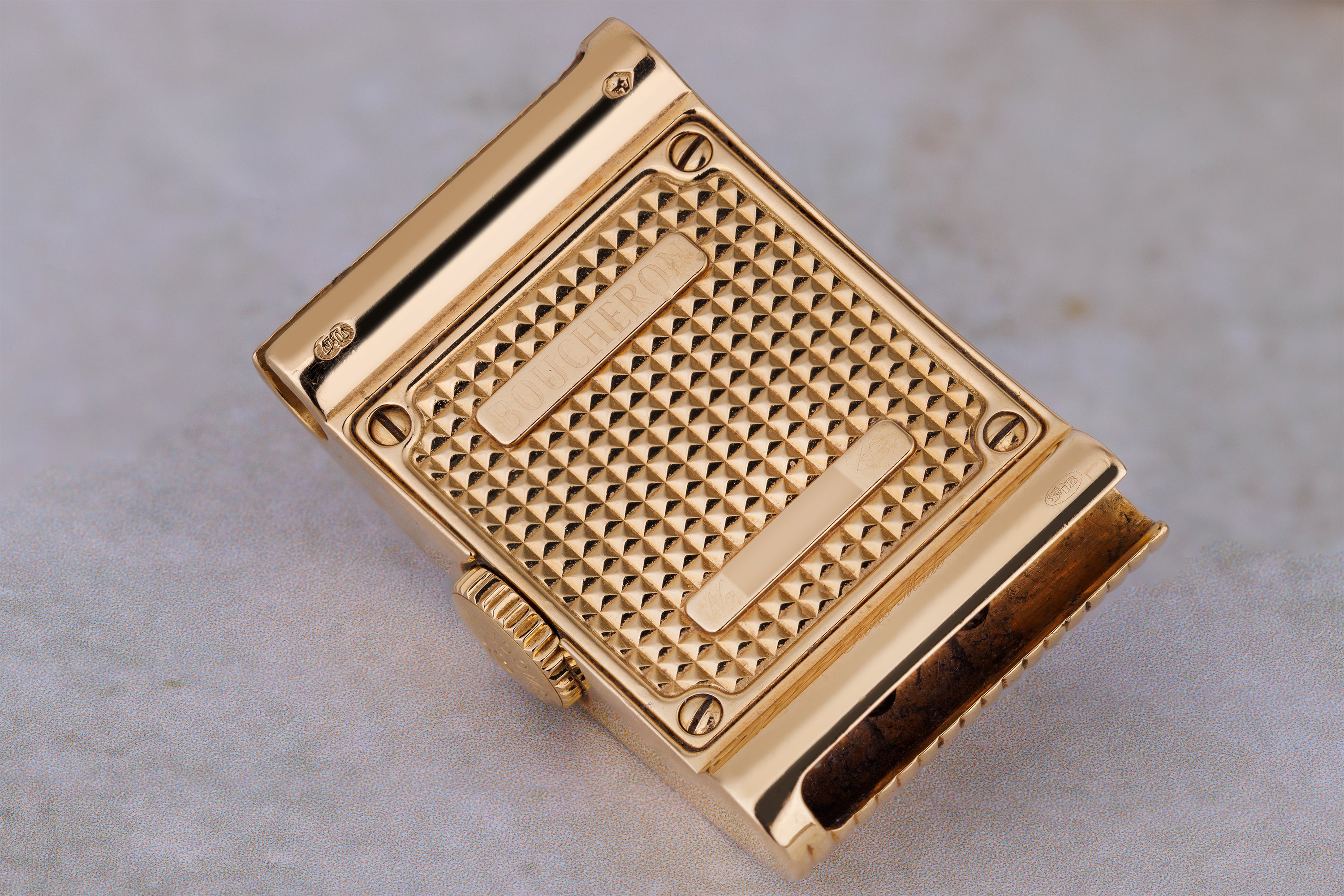 Boucheron 1990's Ladies Wristwatch | White Diamond Dial | 18k Yellow Gold | 18mm | Interchangeable Bracelet | 2000's
