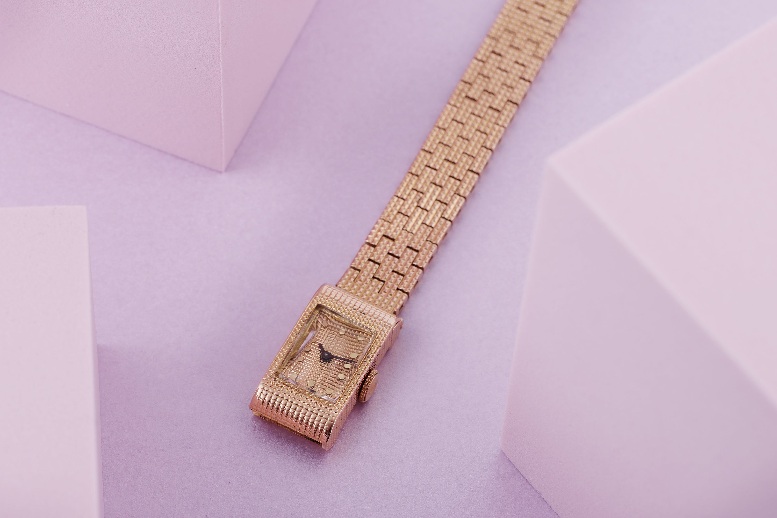 Boucheron Reflet Ladies Wristwatch Circa 1960's | REF. BT-908 247 | 18k Rose Gold | 14mm | Manual Wind