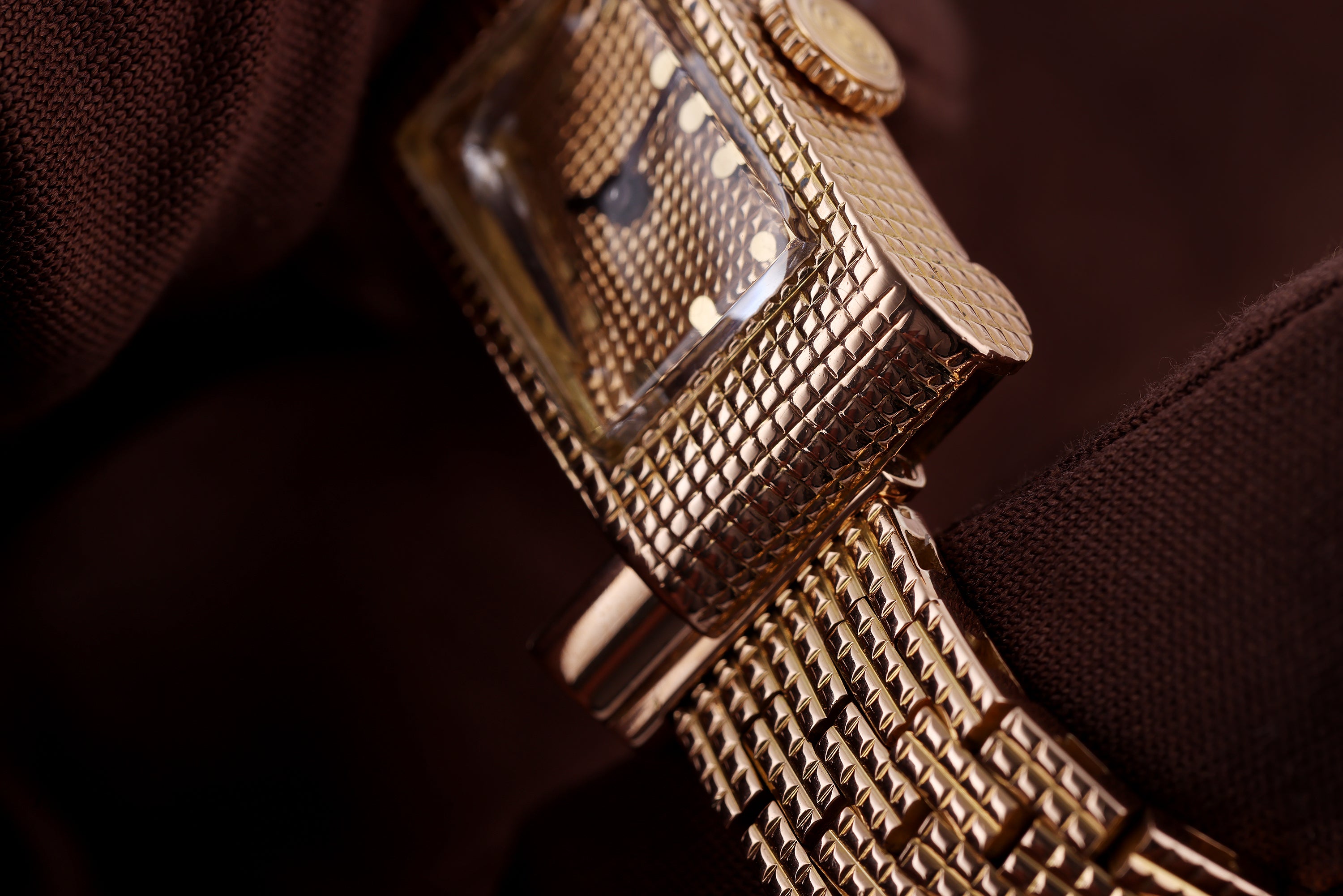 Boucheron Reflet Ladies Wristwatch Circa 1960's | REF. BT-908 247 | 18k Rose Gold | 14mm | Manual Wind