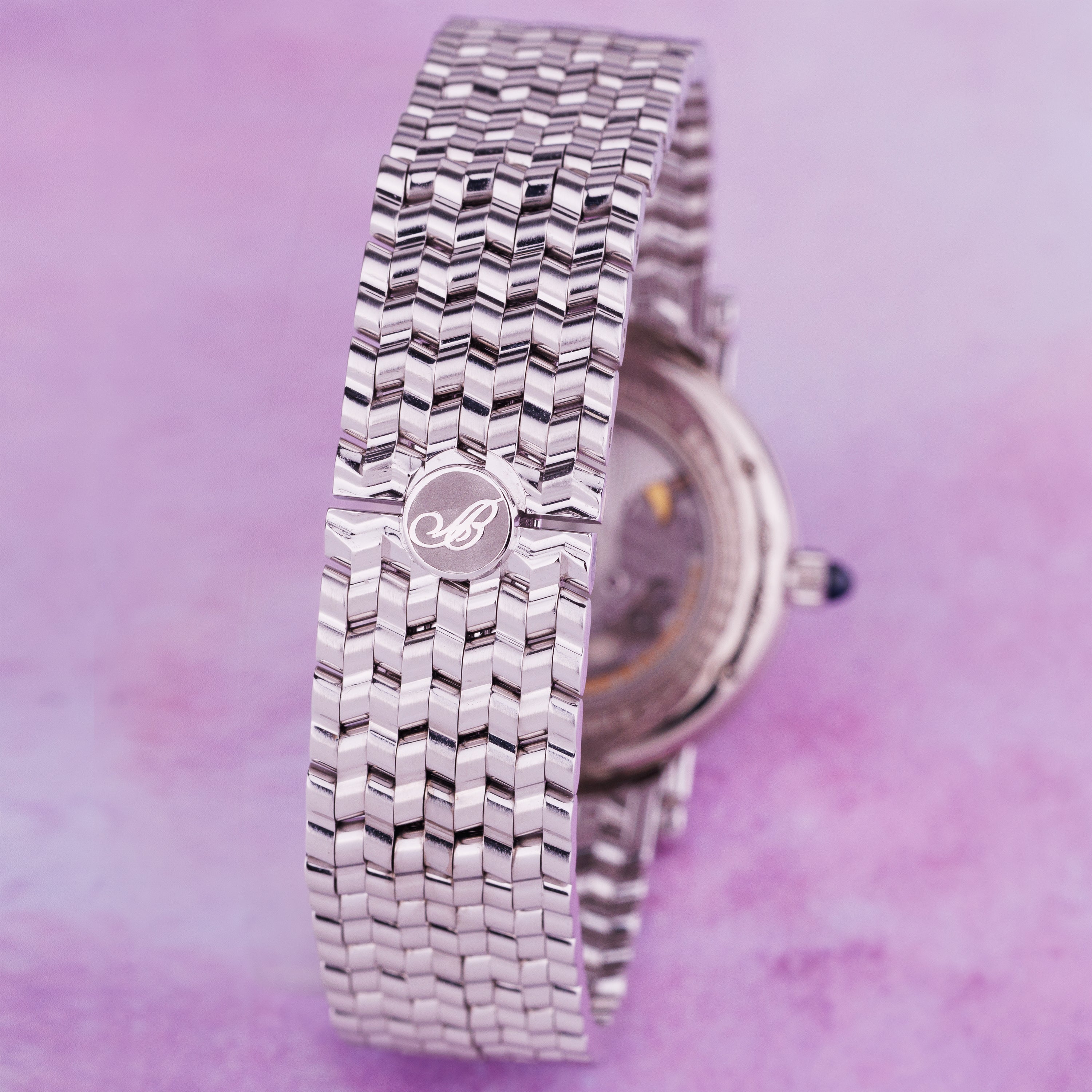 Breguet Classique | REF. 8068BB/52/BC0/DD00 | 18k White Gold | Mother of Pearl Dial | Diamond Bezel & Shoulders | 30.5mm | Papers