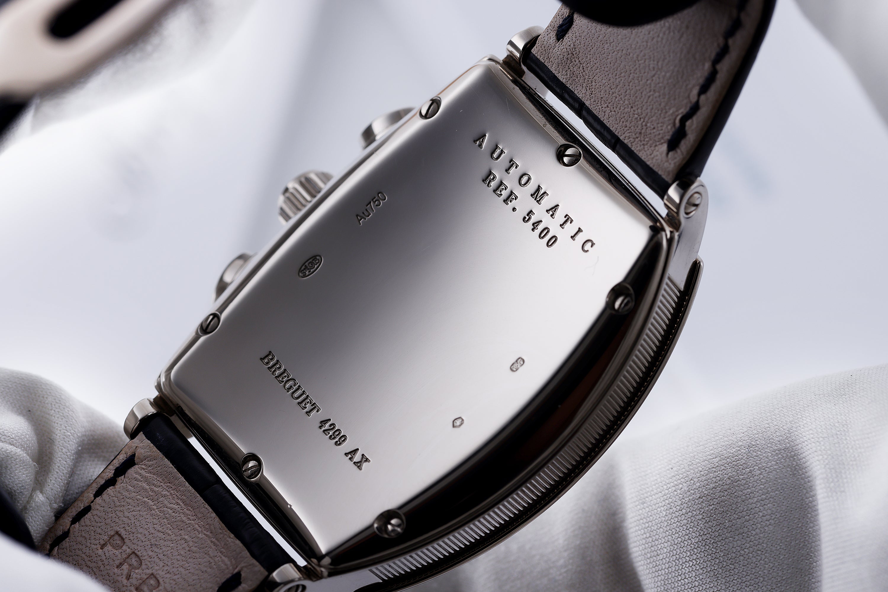 Breguet Héritage Chronographe | REF. 5400BB/12/9V6 | 18k White Gold | 36mm | Box & Papers | 2016