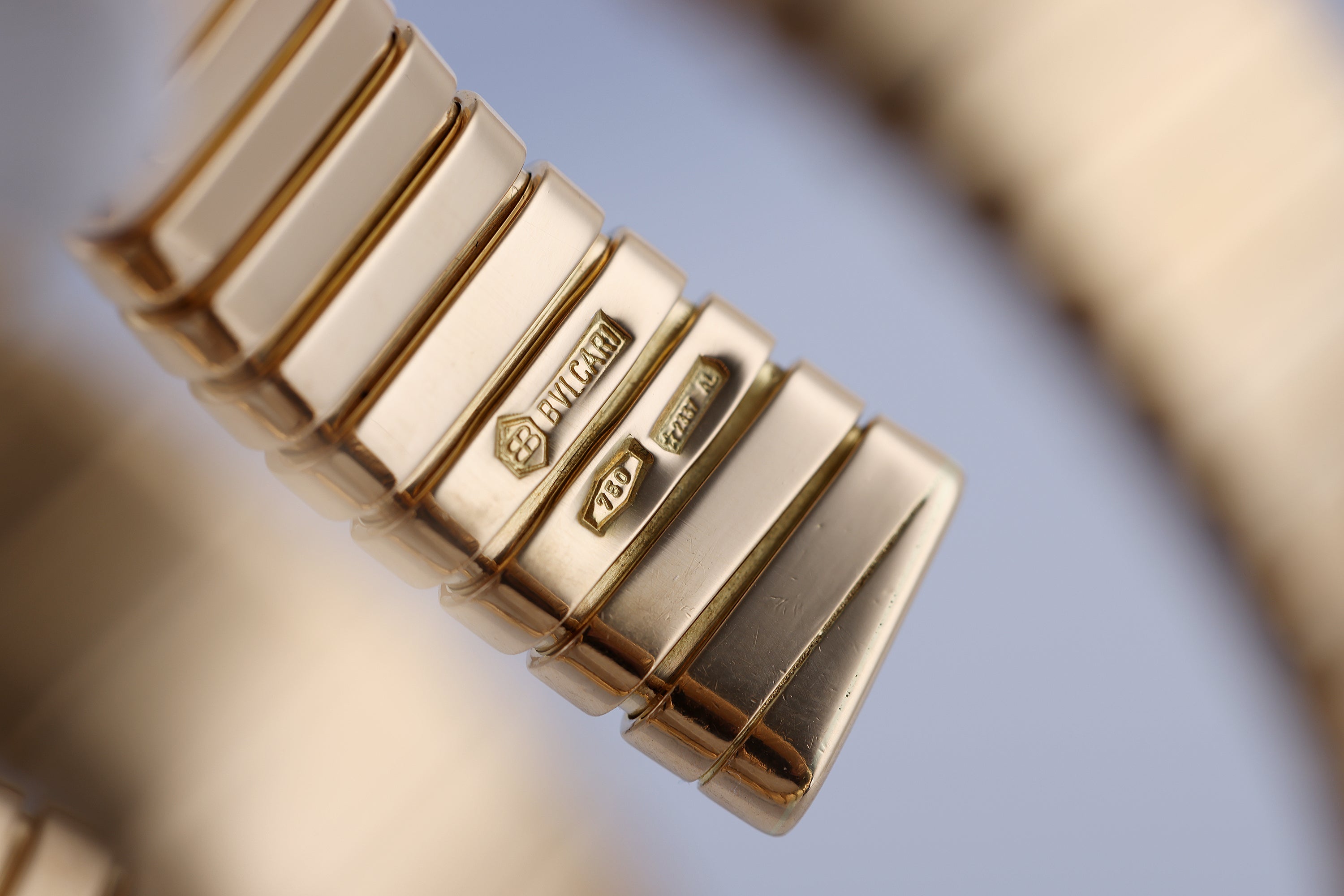 Bvlgari Serpenti Tubogas | REF. BB 19 1T | Triple Coil | 18k Yellow Gold | 19mm | 2000's