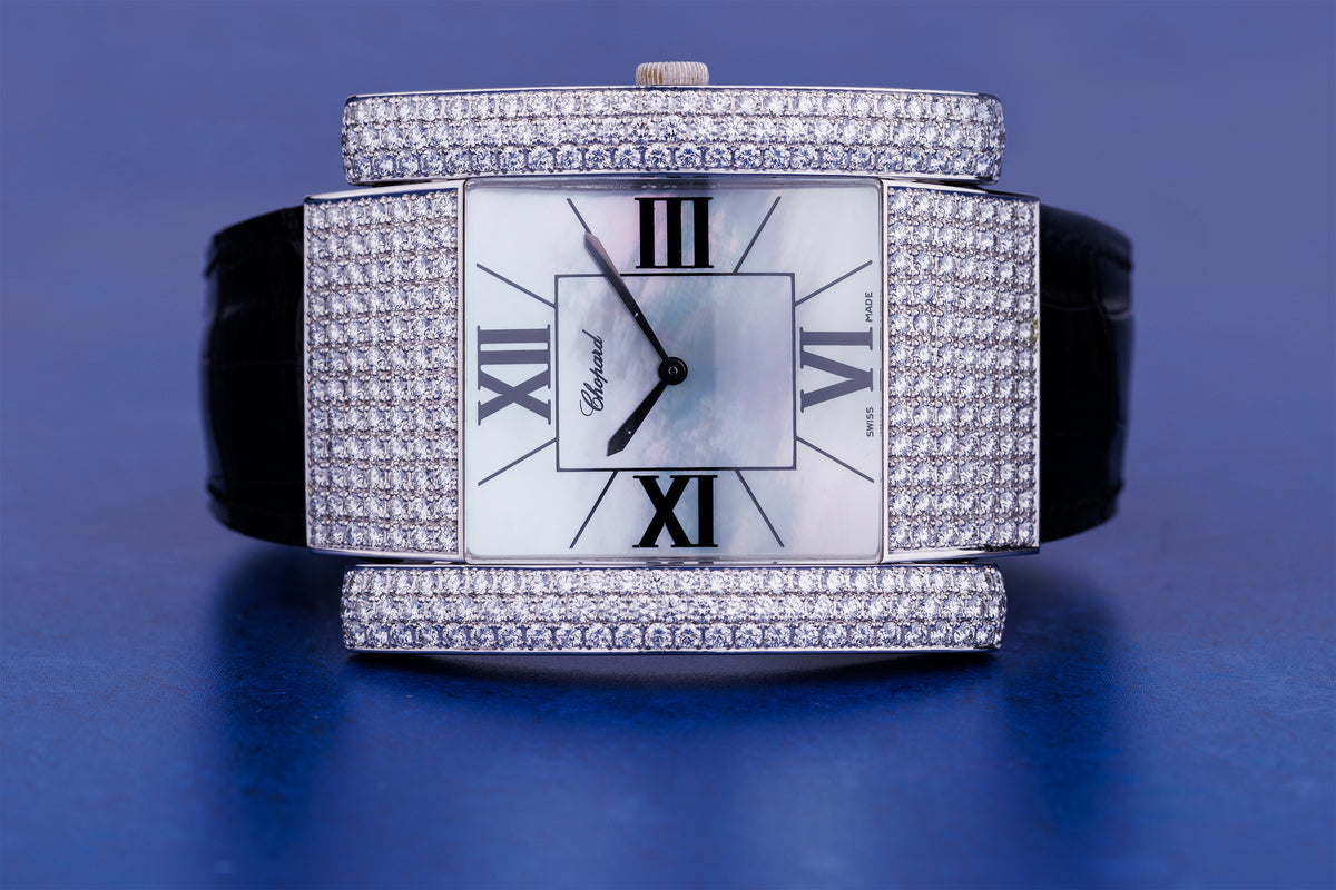 Chopard La Strada | REF. 41/7091/8-20 | Mother of Pearl Dial & Diamonds | 18k White Gold | Quartz | 44mm | Circa 2000's