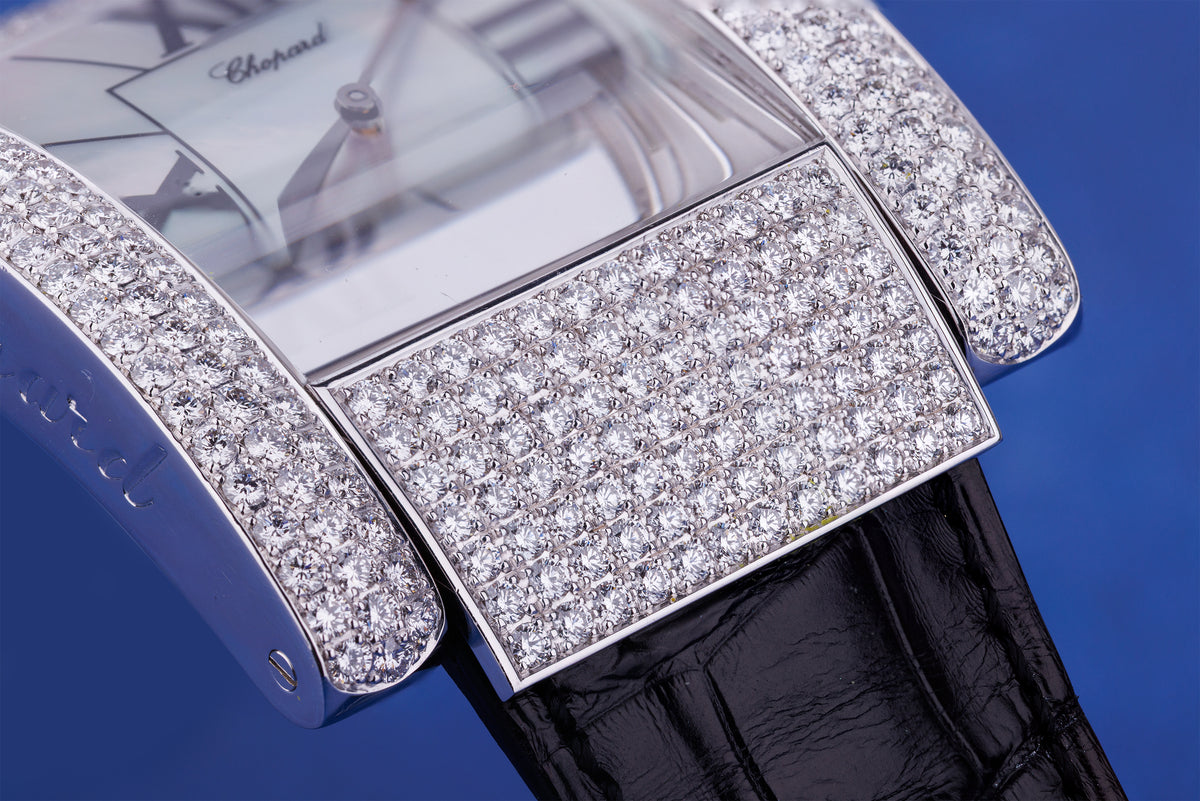 Chopard La Strada | REF. 41/7091/8-20 | Mother of Pearl Dial & Diamonds | 18k White Gold | Quartz | 44mm | Circa 2000's