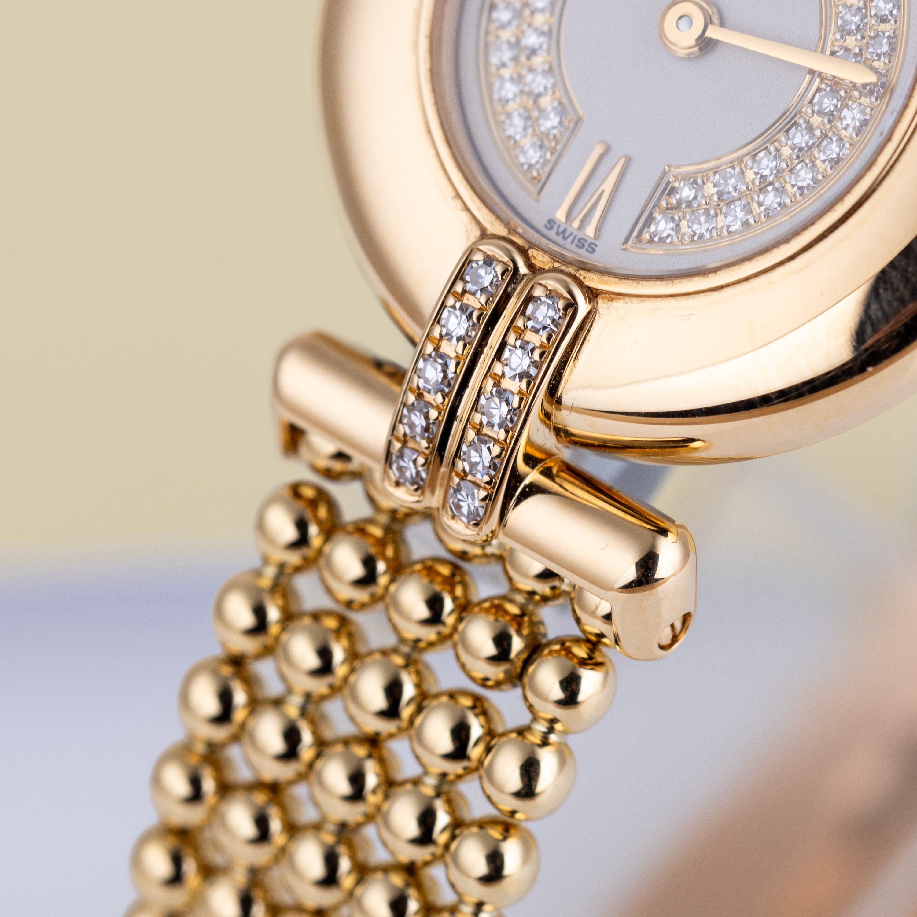 Cartier Colisee | REF. 1980 1 | Diamond Dial & Shoulders | Ball Chain Bracelet | 18k Yellow Gold | 24mm | Circa 1980's-1990's