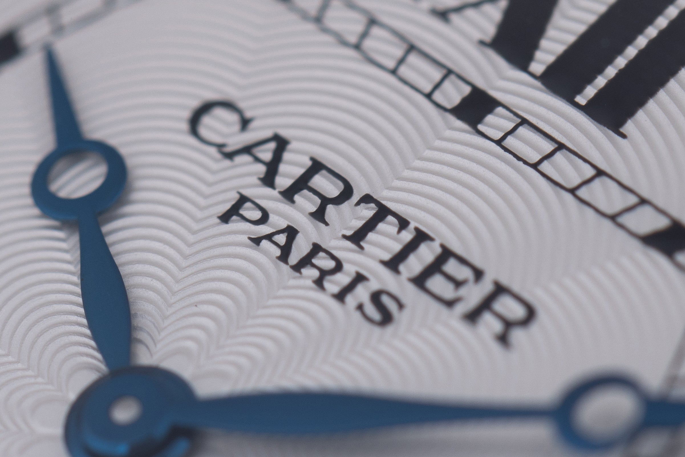 Cartier Paris Torteau Collection Privee REF. 2518E Platinum