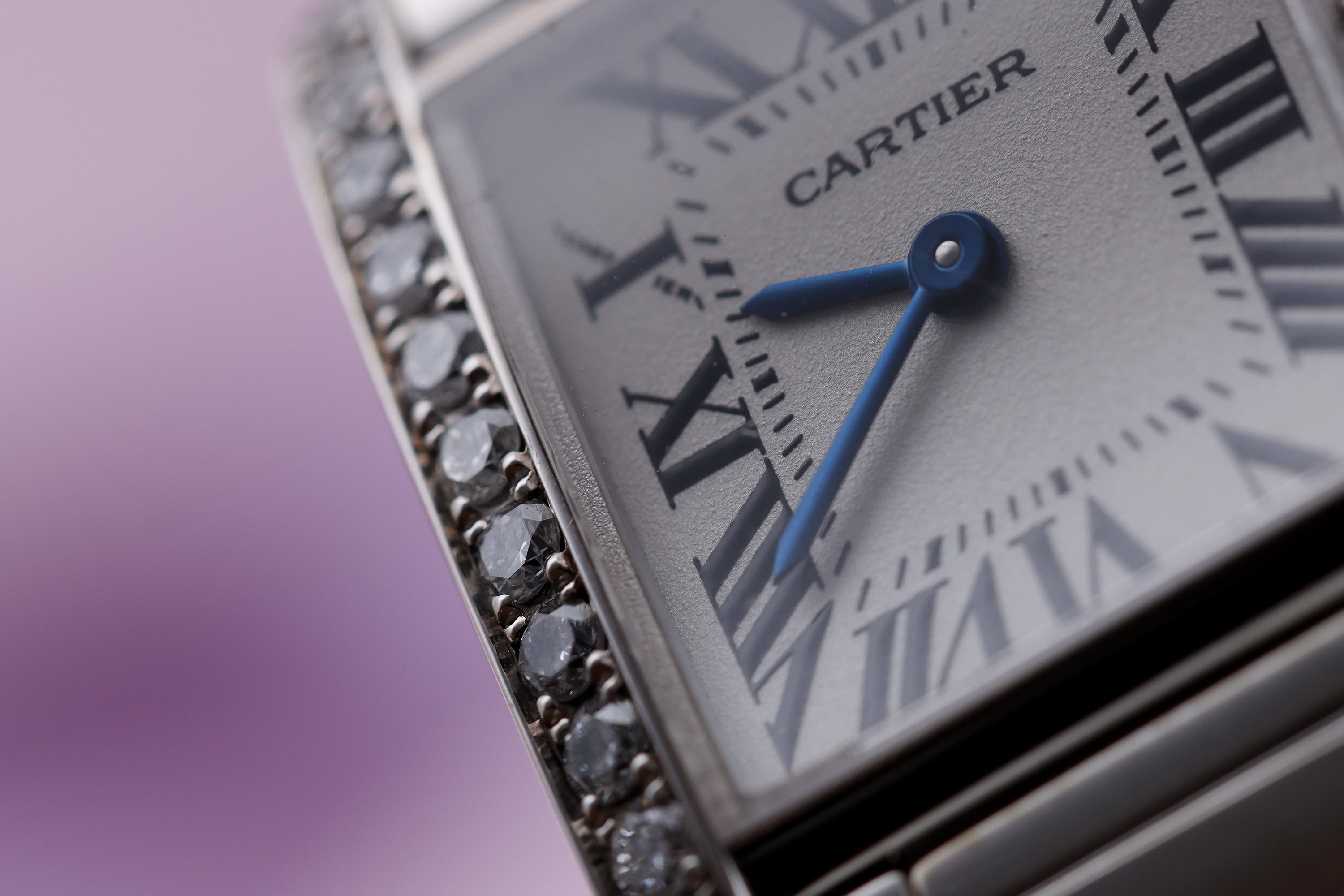Cartier Tank Francaise | REF. 2403 | Diamond Bezel | 20mm | 18k White Gold