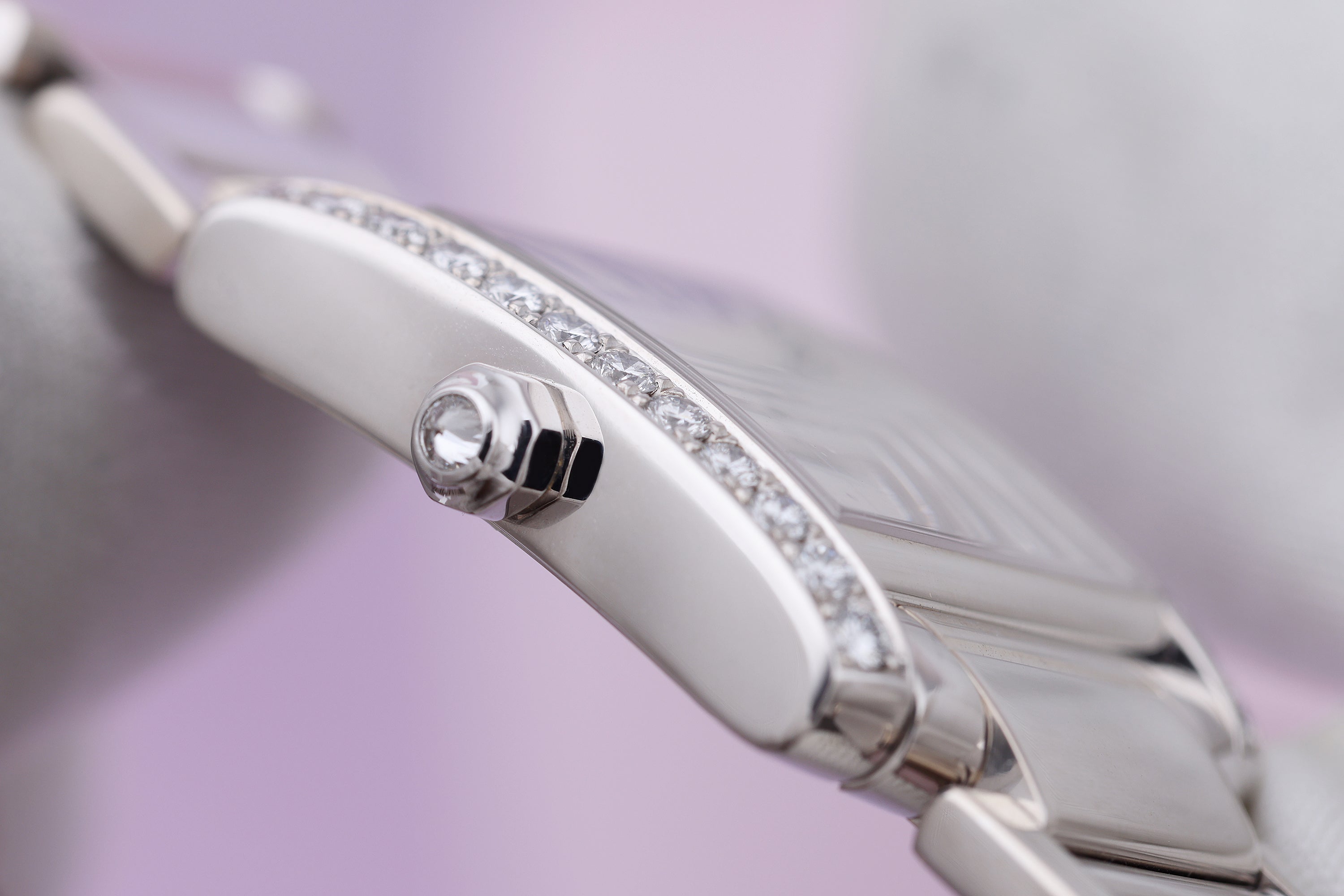 Cartier Tank Francaise | REF. 2403 | Diamond Bezel | 20mm | 18k White Gold