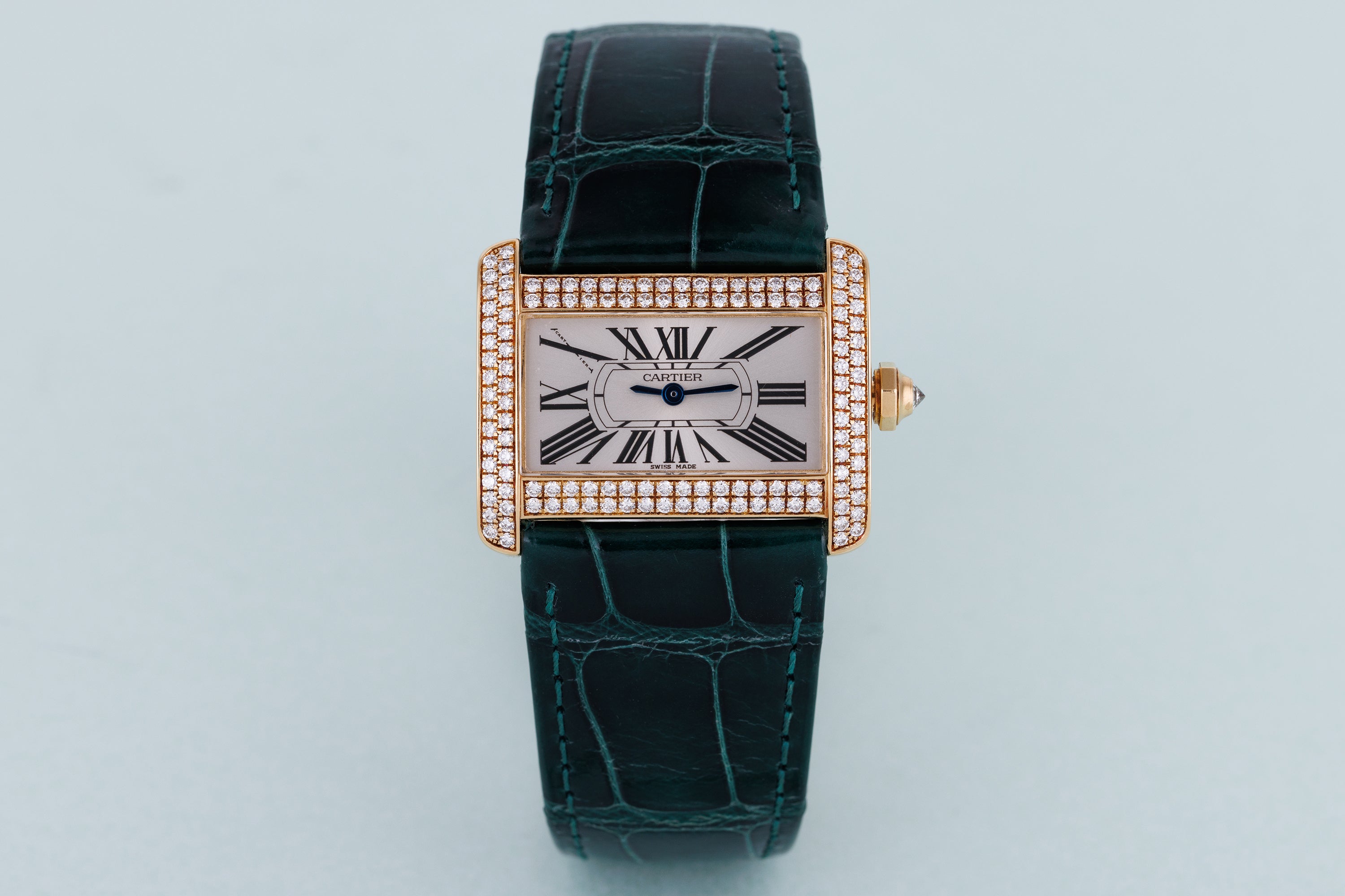 Cartier Tank Divan | REF. 2601 | Diamond Bezel | 18k Yellow Gold | 31.5mm | 2000's
