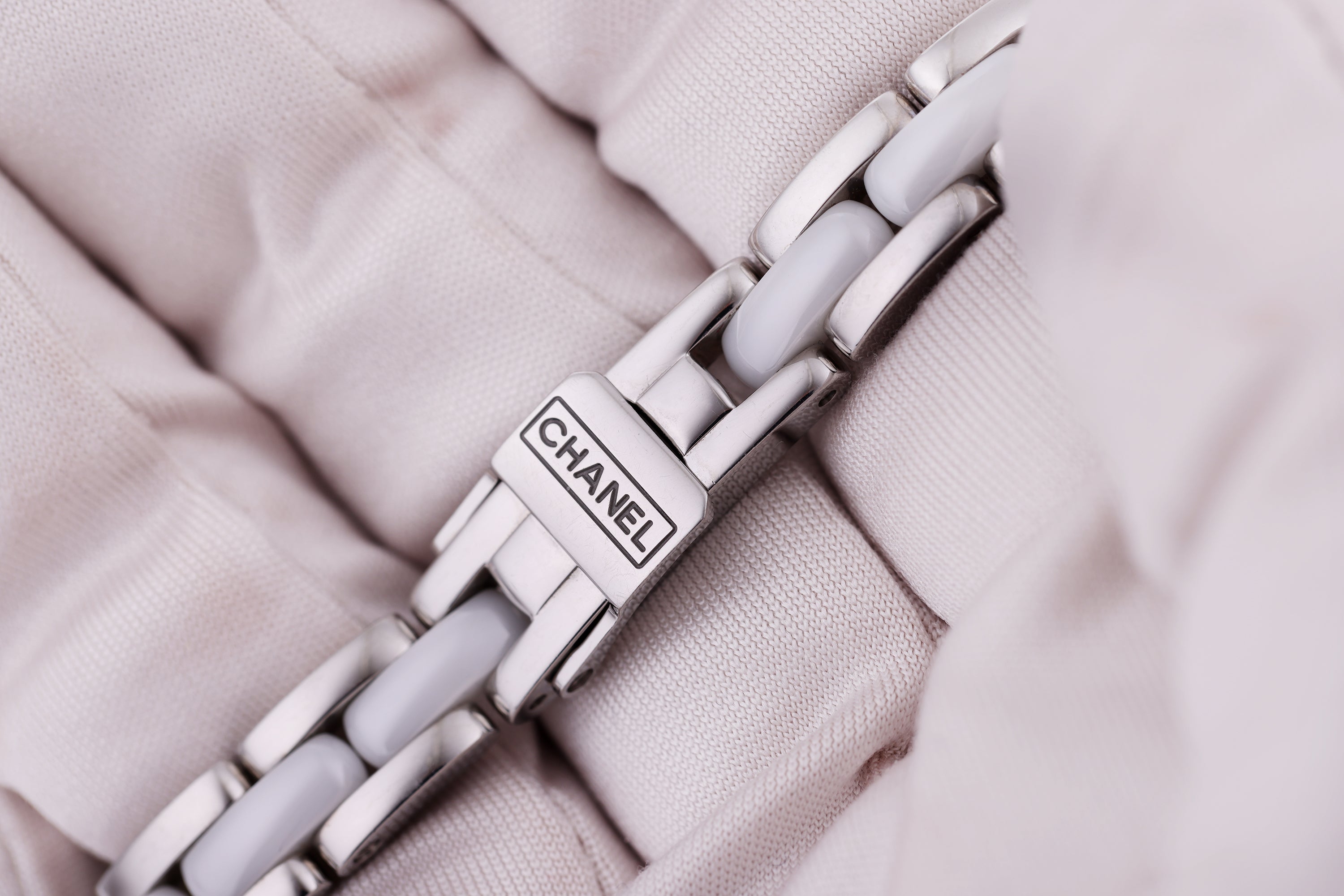Chanel Première Watch | REF. H2132 | White Ceramic & Steel | Diamond Bezel | 15mm