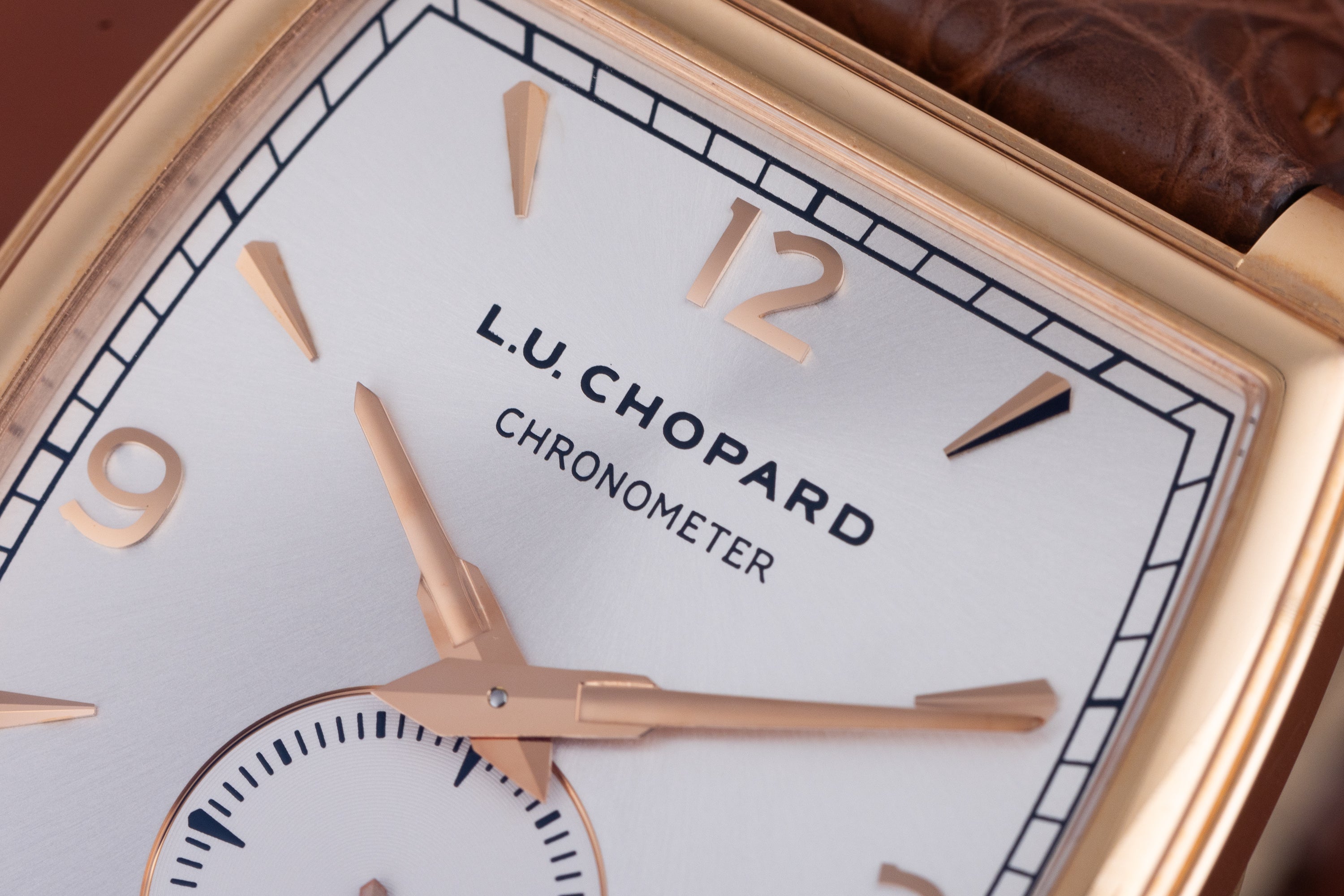 Unworn L.U. Chopard Chronometer Tonneau with Date | REF. 2294 | 18k Ro ...