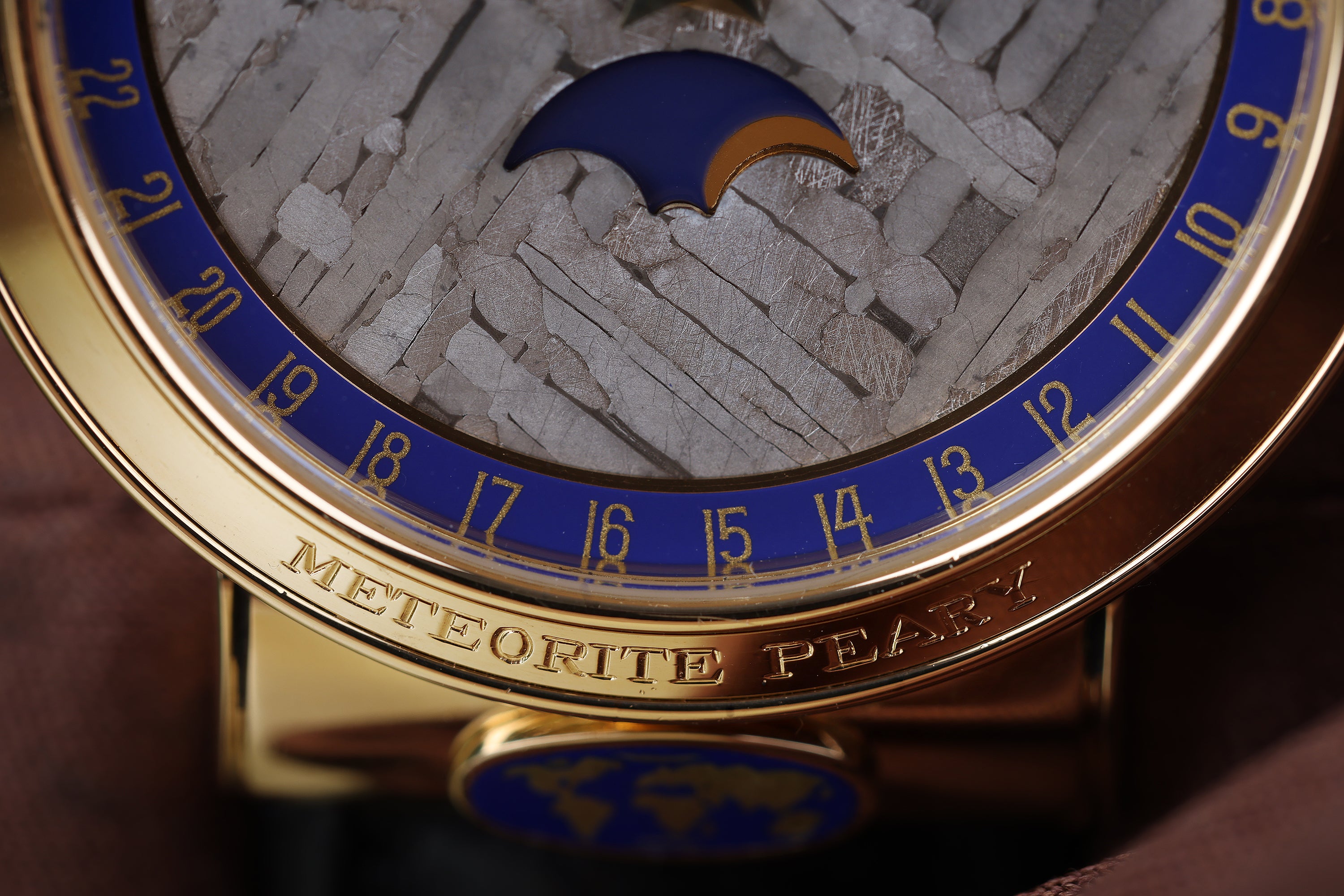 Corum 'Meteorite Peary' | REF. 81.450.56 | Moonphase & Date Display | Meteorite Dial | Blue Enamel | 18k Yellow Gold | Circa 1990's