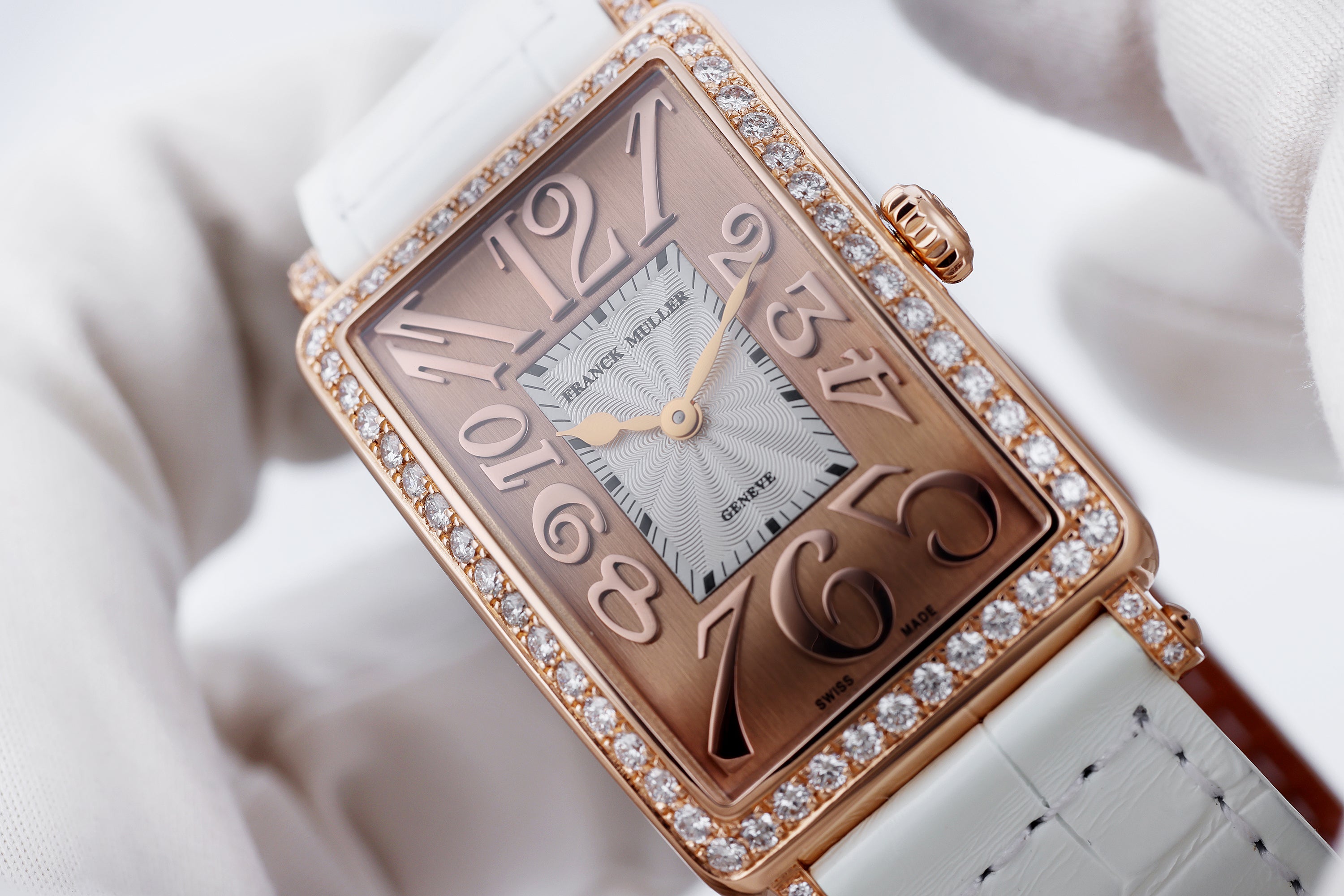 Unworn Franck Muller Long Island | REF. 952 QZ REL DECO D 1R | Diamond Bezel | 18k Rose Gold | 26mm | Quartz | 2010's | Box
