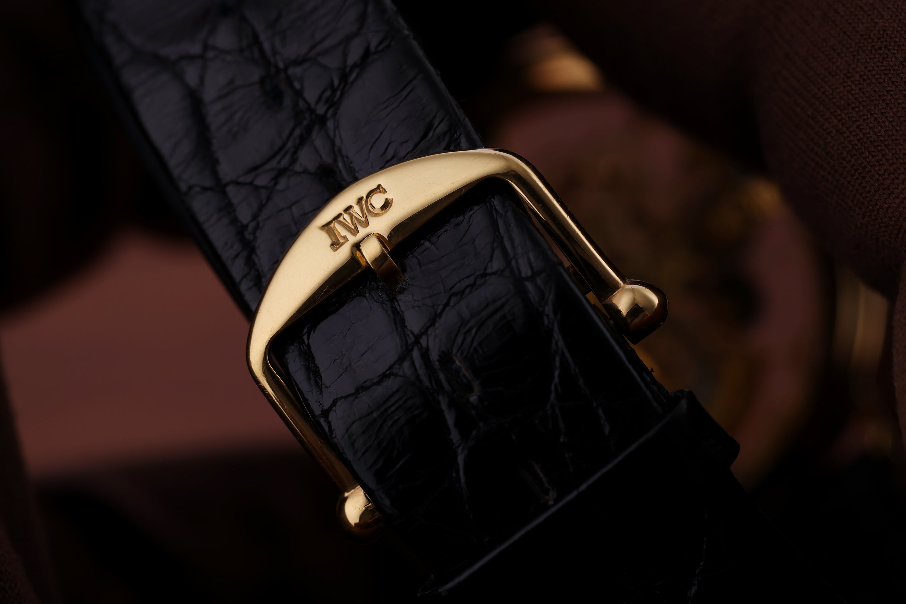 IWC Skeleton | REF. 2701 | 18k Yellow Gold | 34mm | Automatic | Box & Papers | 1980's