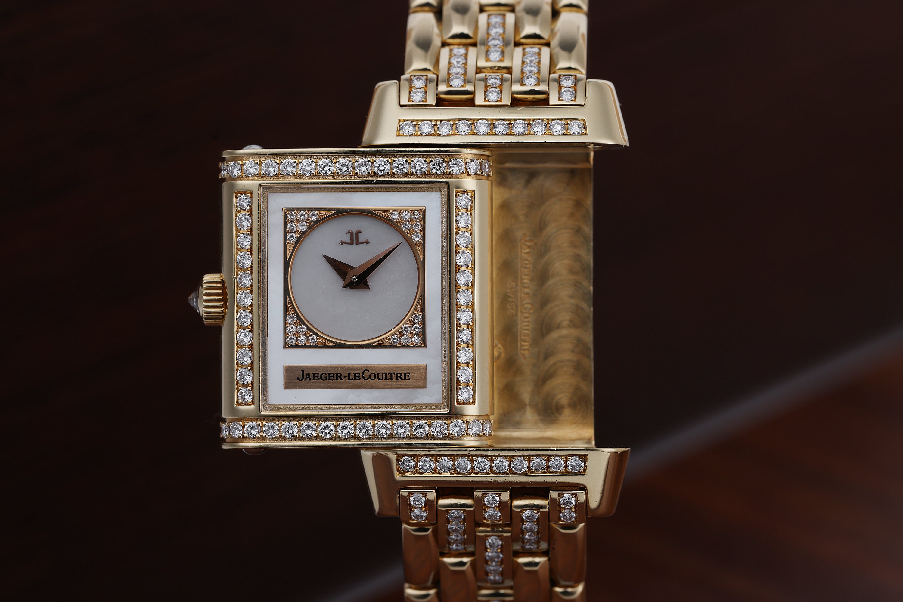Jaeger-LeCoultre Reverso Duetto | REF. 266.1.44 | Diamond Dial, Bezel & Bracelet | Mother of Pearl | 18k Yellow Gold | 20.5mm | Quartz