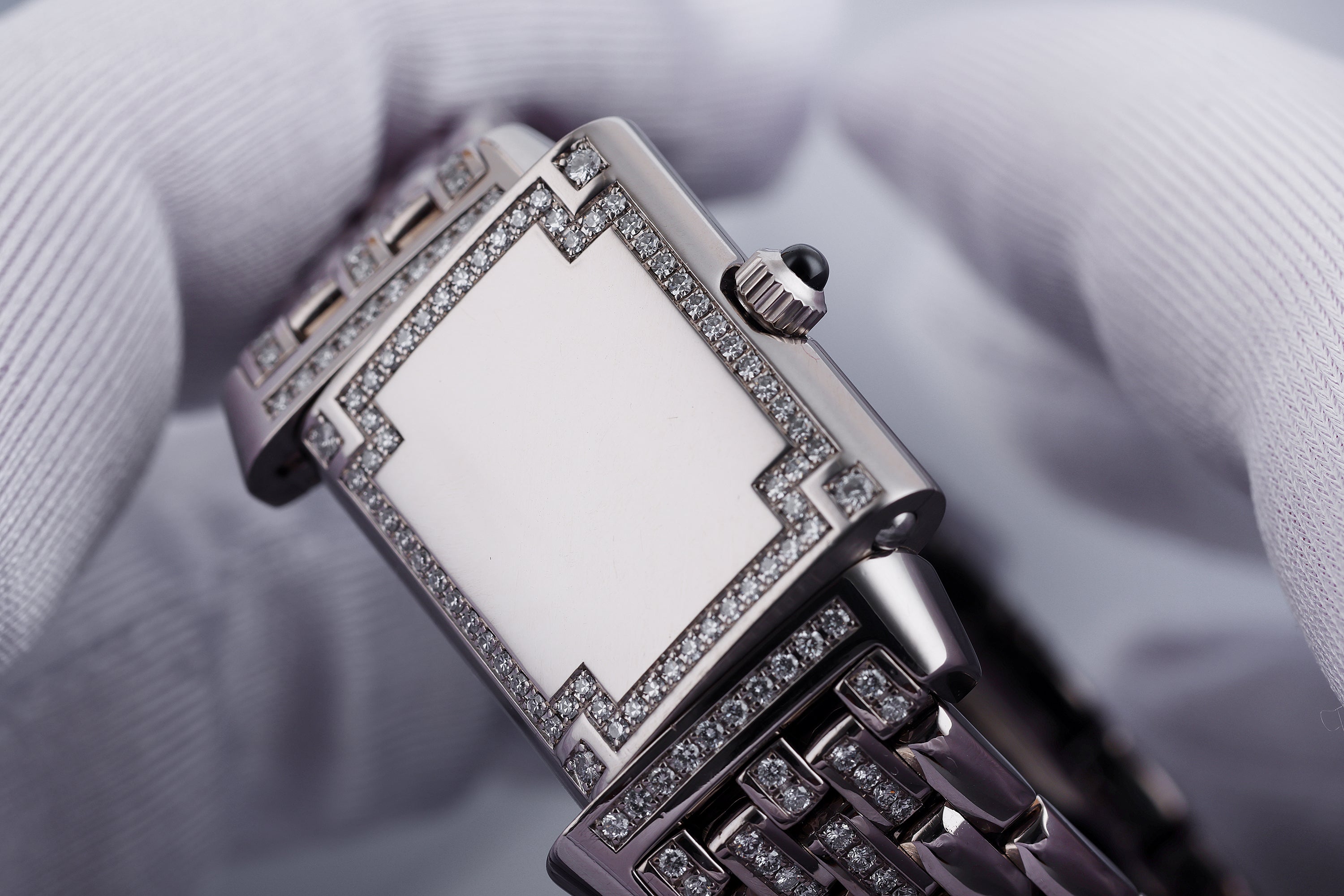 Jaeger-LeCoultre Reverso Duetto | REF. 267.3.86 | Diamond Dial, Bezel & Bracelet | 18k White Gold | 20.5mm | Quartz | Box & Papers | 2000