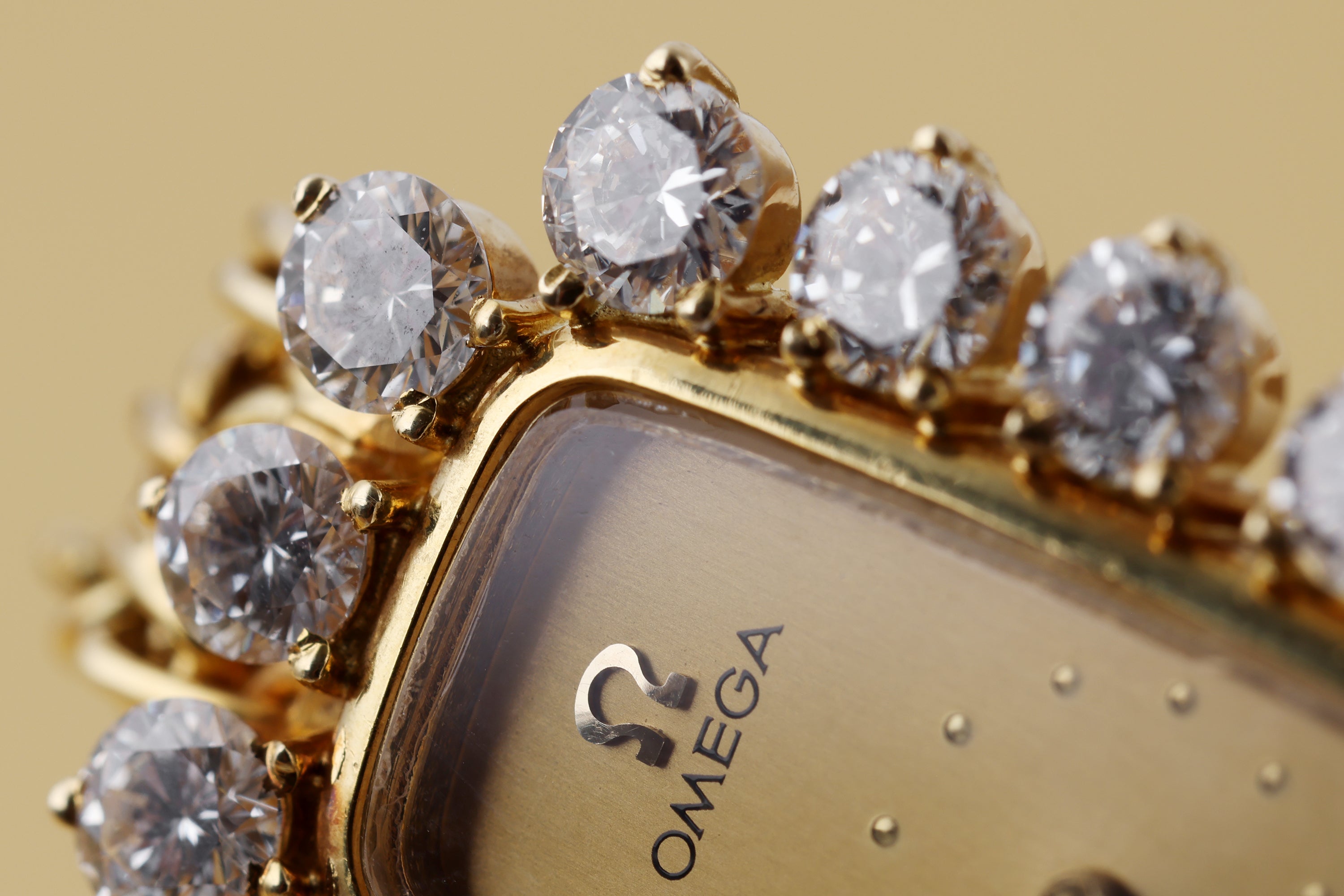 Omega Ladies Vintage Watch | Gold Dial | Large Diamond Bezel | 20mm | 18k Yellow Gold | 1980's