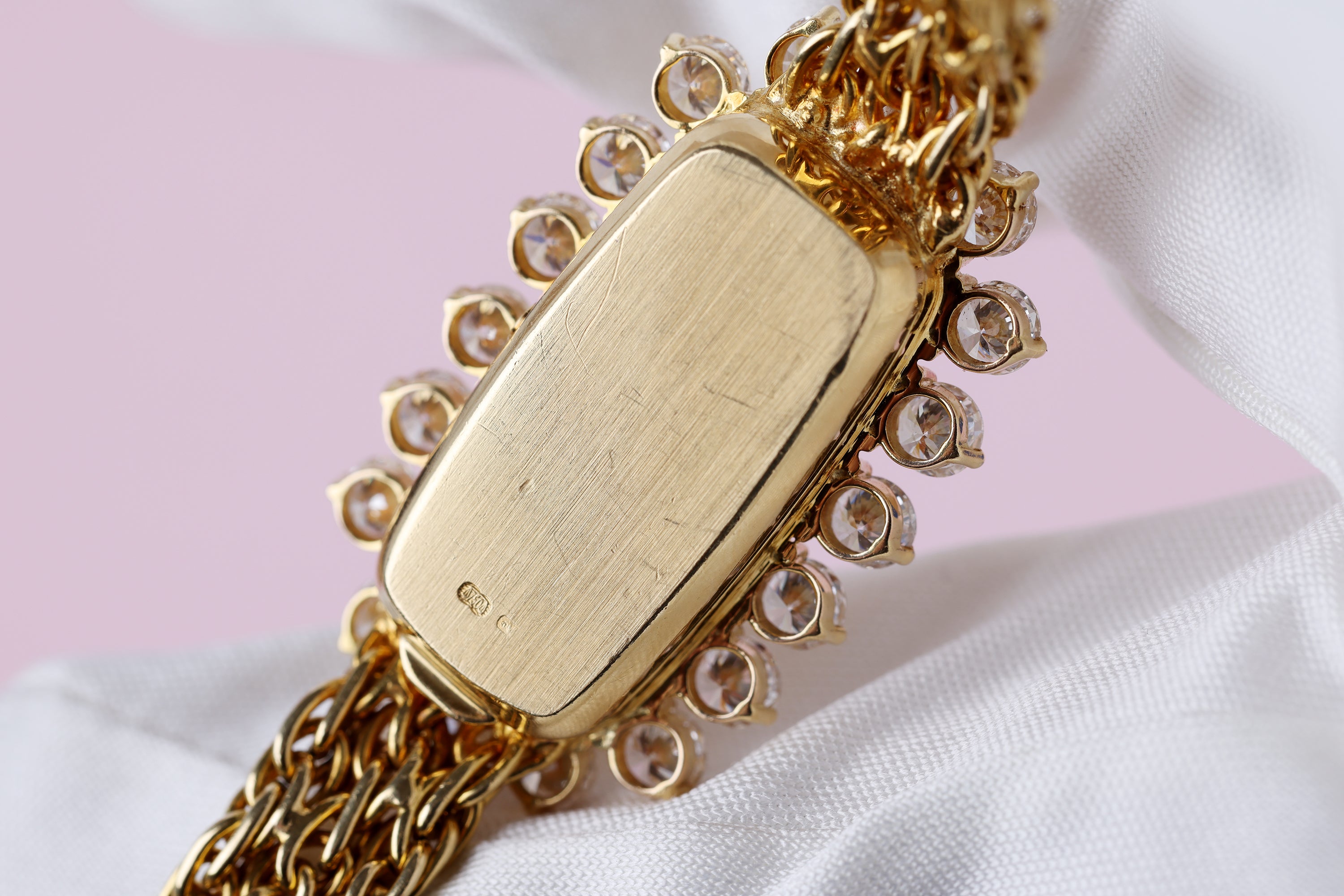 Omega Ladies Vintage Watch | Gold Dial | Large Diamond Bezel | 20mm | 18k Yellow Gold | 1980's