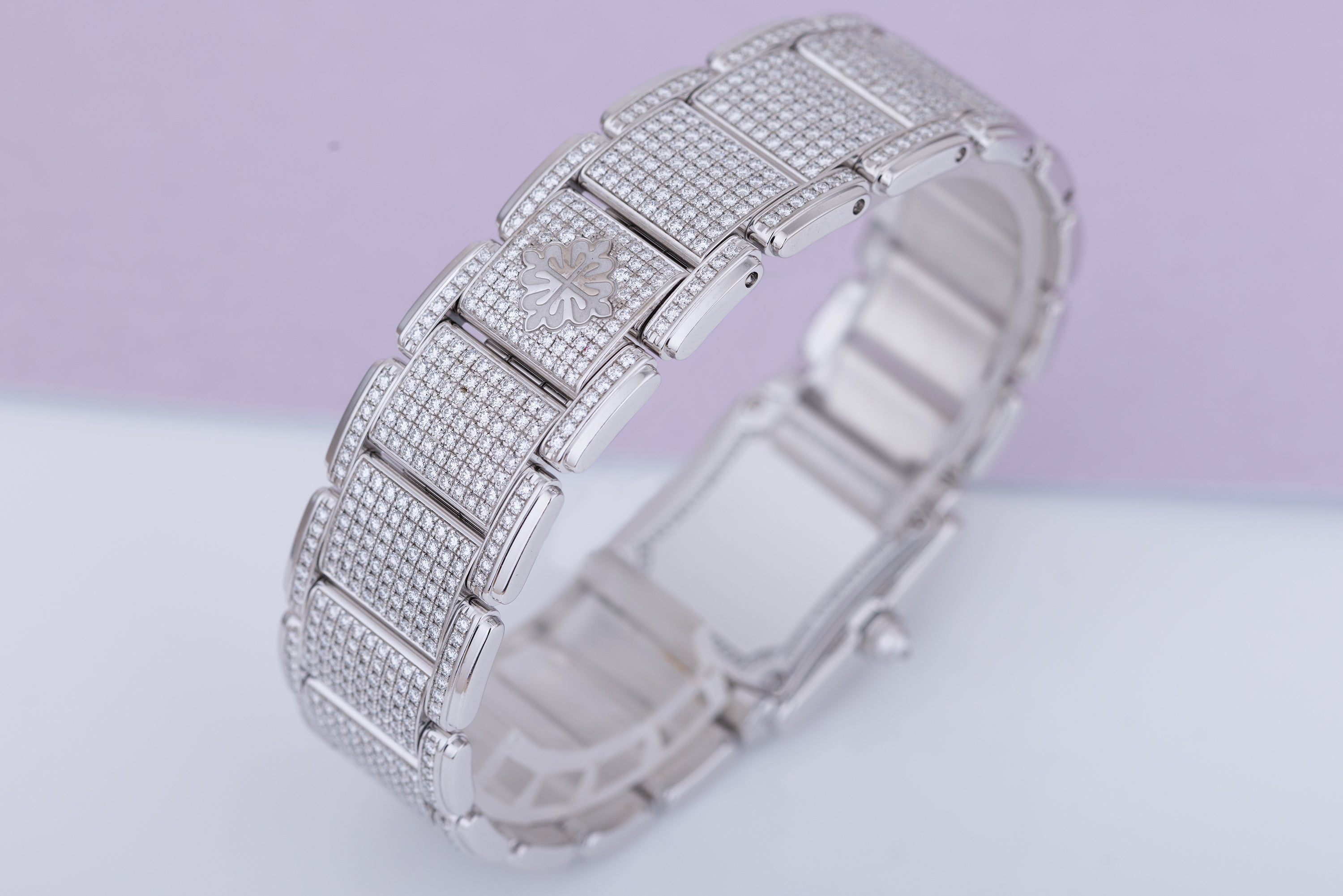 Patek Philippe Twenty-4 | REF. 4908/50G | 18k White Gold | Full Pavé Diamonds