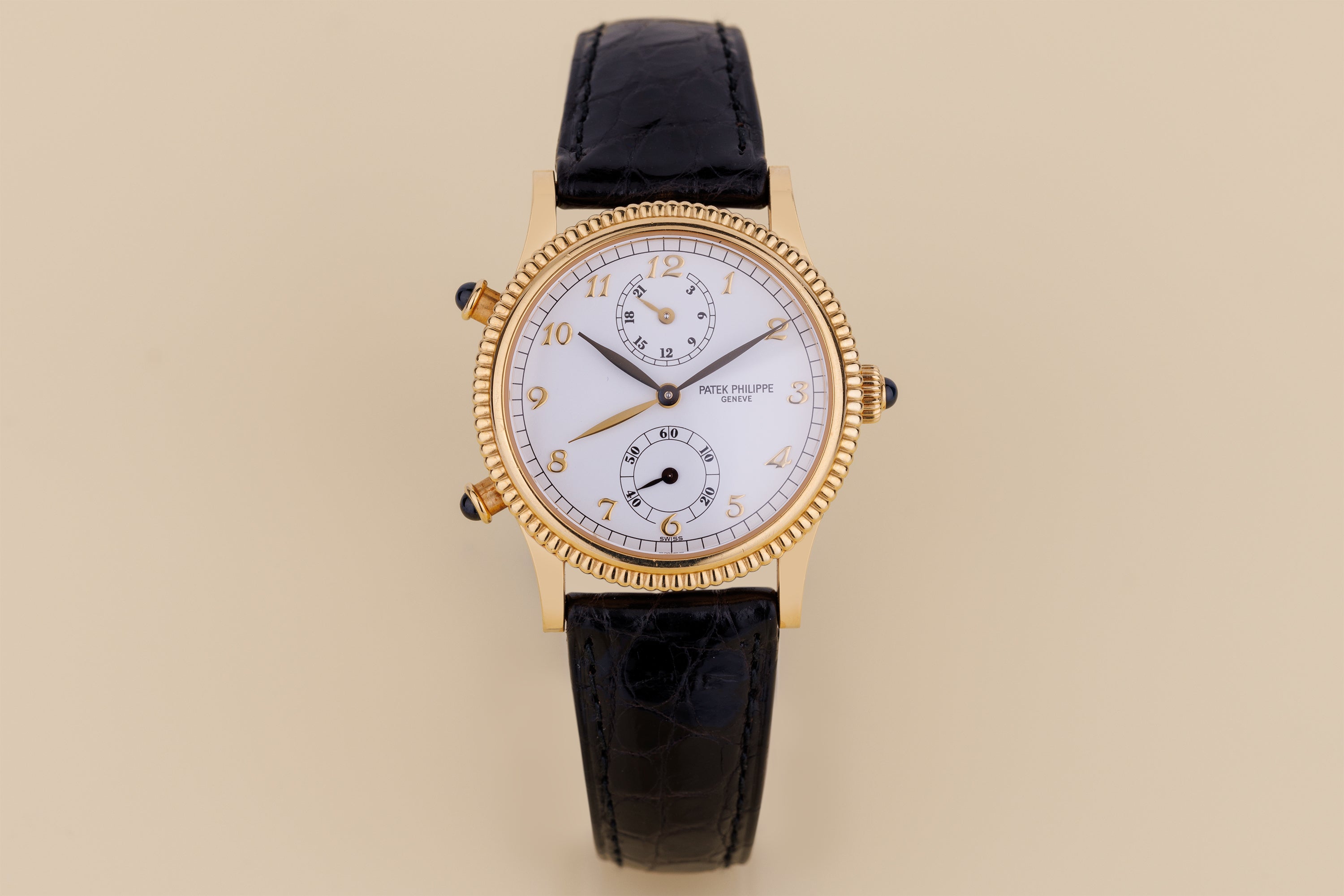 Patek Philippe Calatrava Travel Time | REF. 4864 | 18k Yellow Gold | White Dial | 29mm | Manual Wind | 1990s