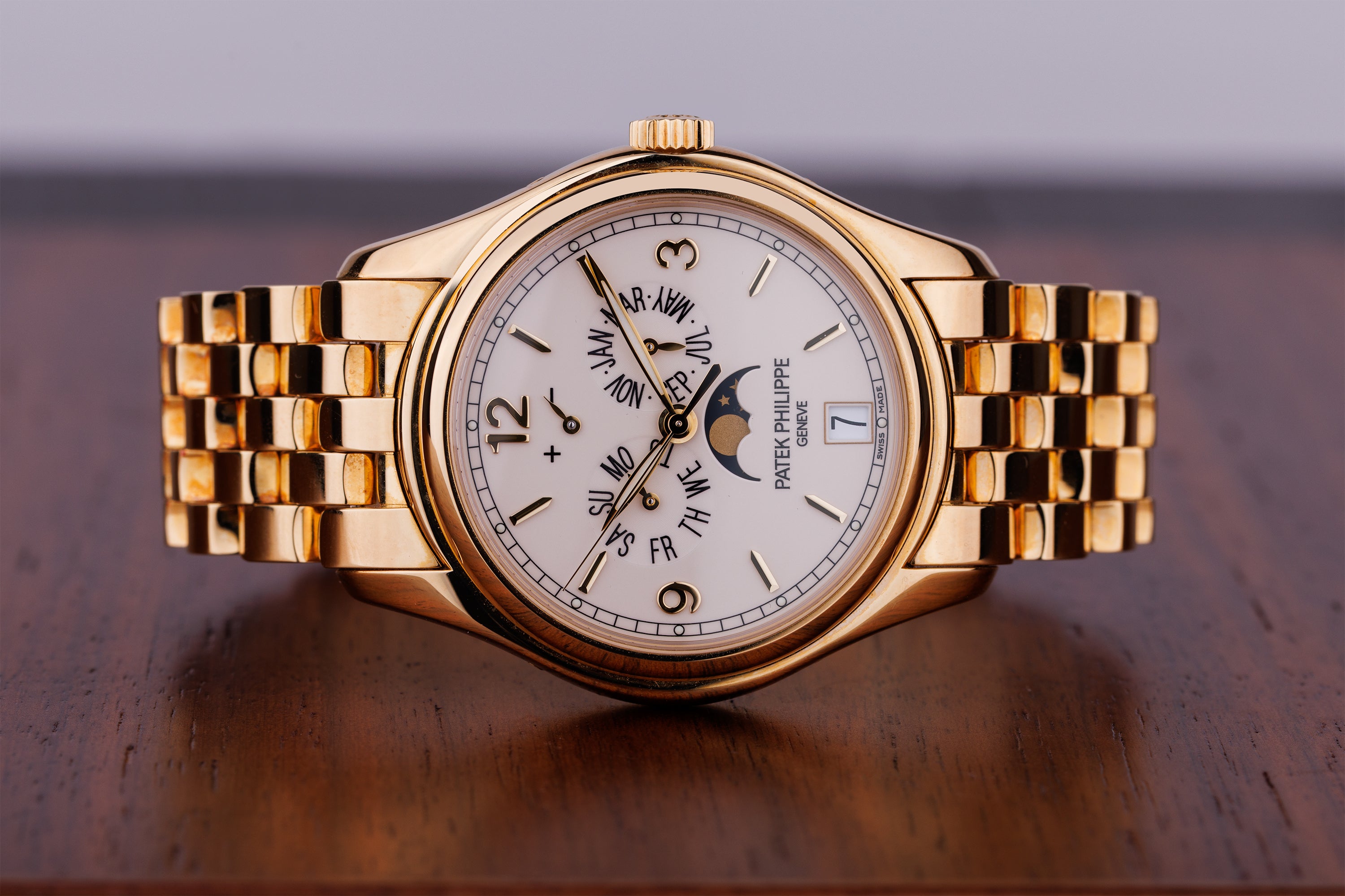 Unworn Patek Philippe Annual Calendar | REF. 5146/1J-001 | 18k Yellow Gold | Automatic | Box & Papers | 2016