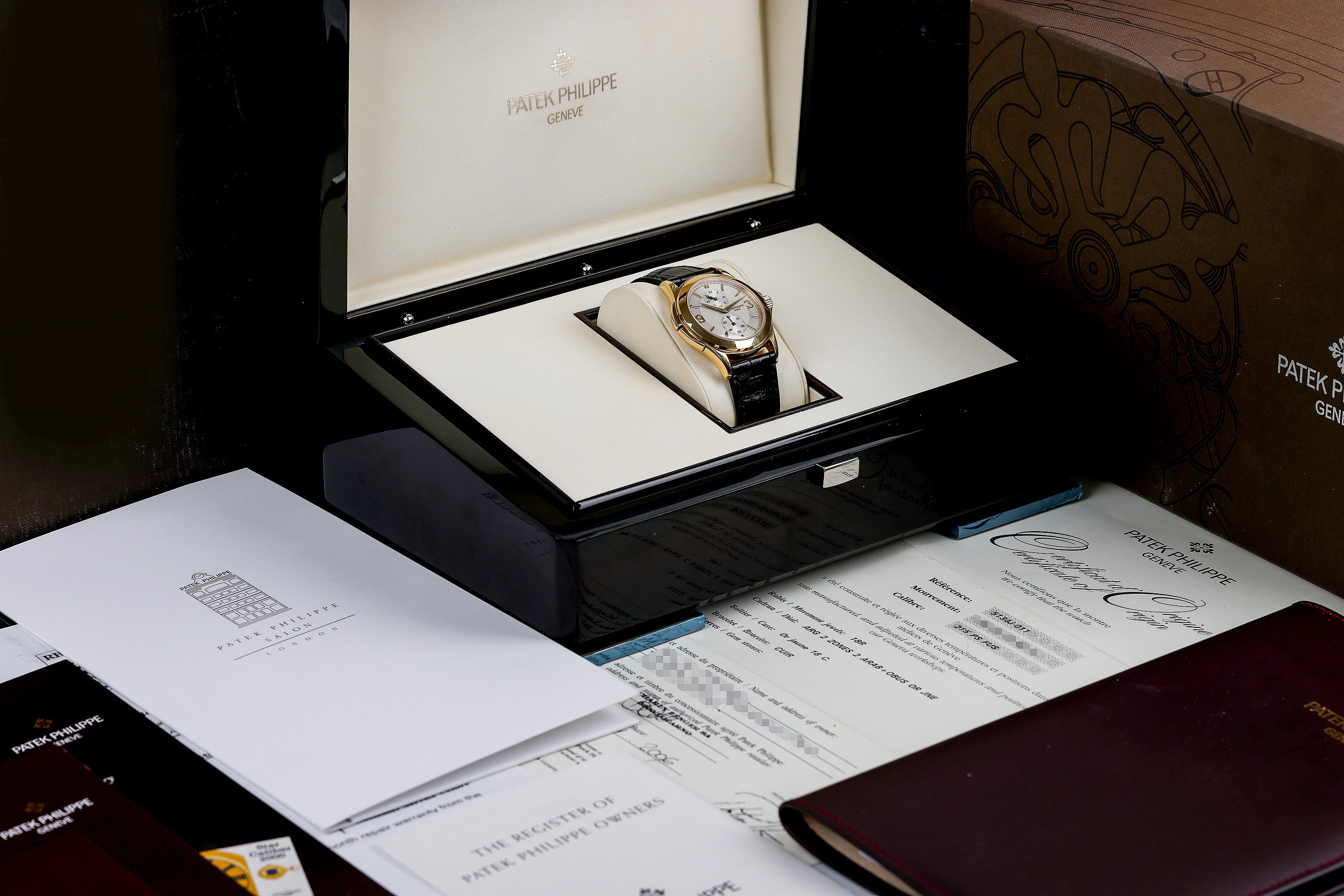 Patek Philippe Calatrava Travel Time | REF. 5134J-011 | 18k Yellow Gold | 37mm | Box & Papers | 2006