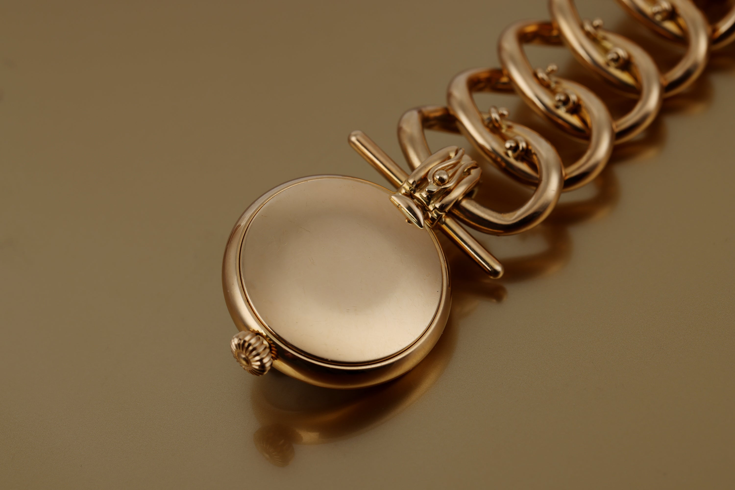 Patek Philippe Ladies Brooch Watch & Nurse's Watch | REF. 4762 | Limited 50 Pieces - 150th Anniversary (1989) | 25mm | Box & Papers 18k Yellow Gold | White Dial