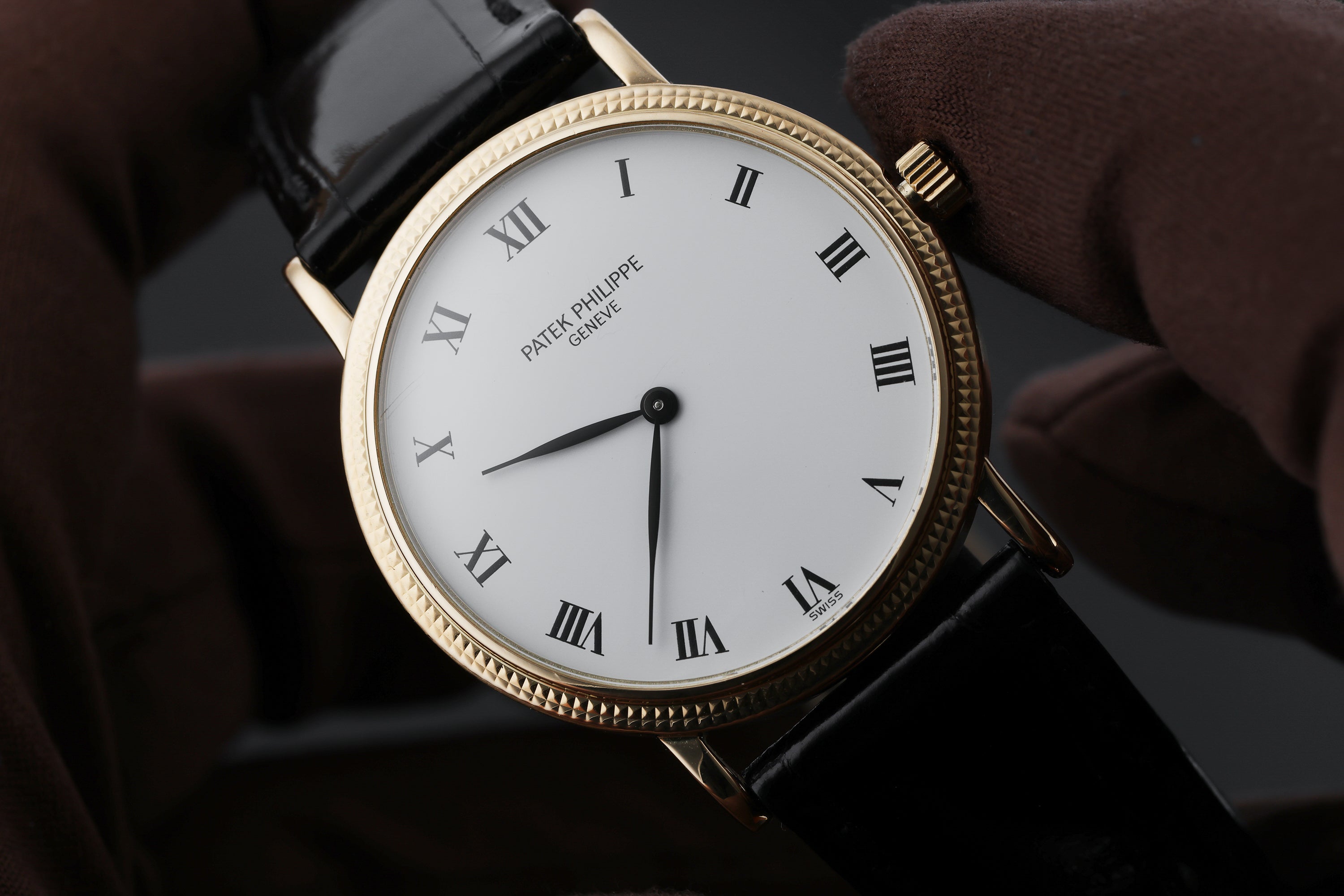 Patek Philippe Calatrava | REF. 3992 | 18k Yellow Gold | 33mm | Automatic | 1990s
