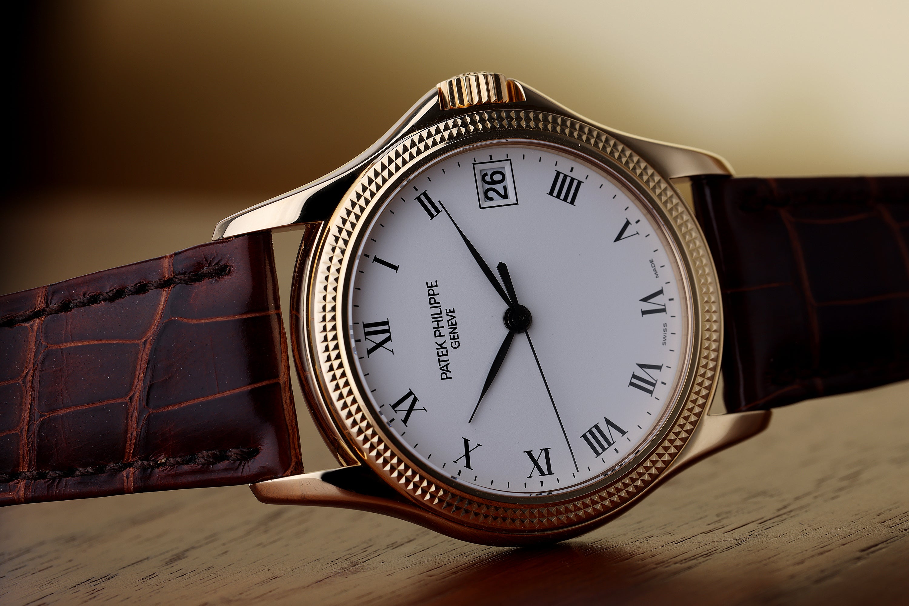 Patek Philippe Calatrava | REF. 5117J-001 | Date | 18k Yellow Gold | 37mm | Box & Papers | 2002