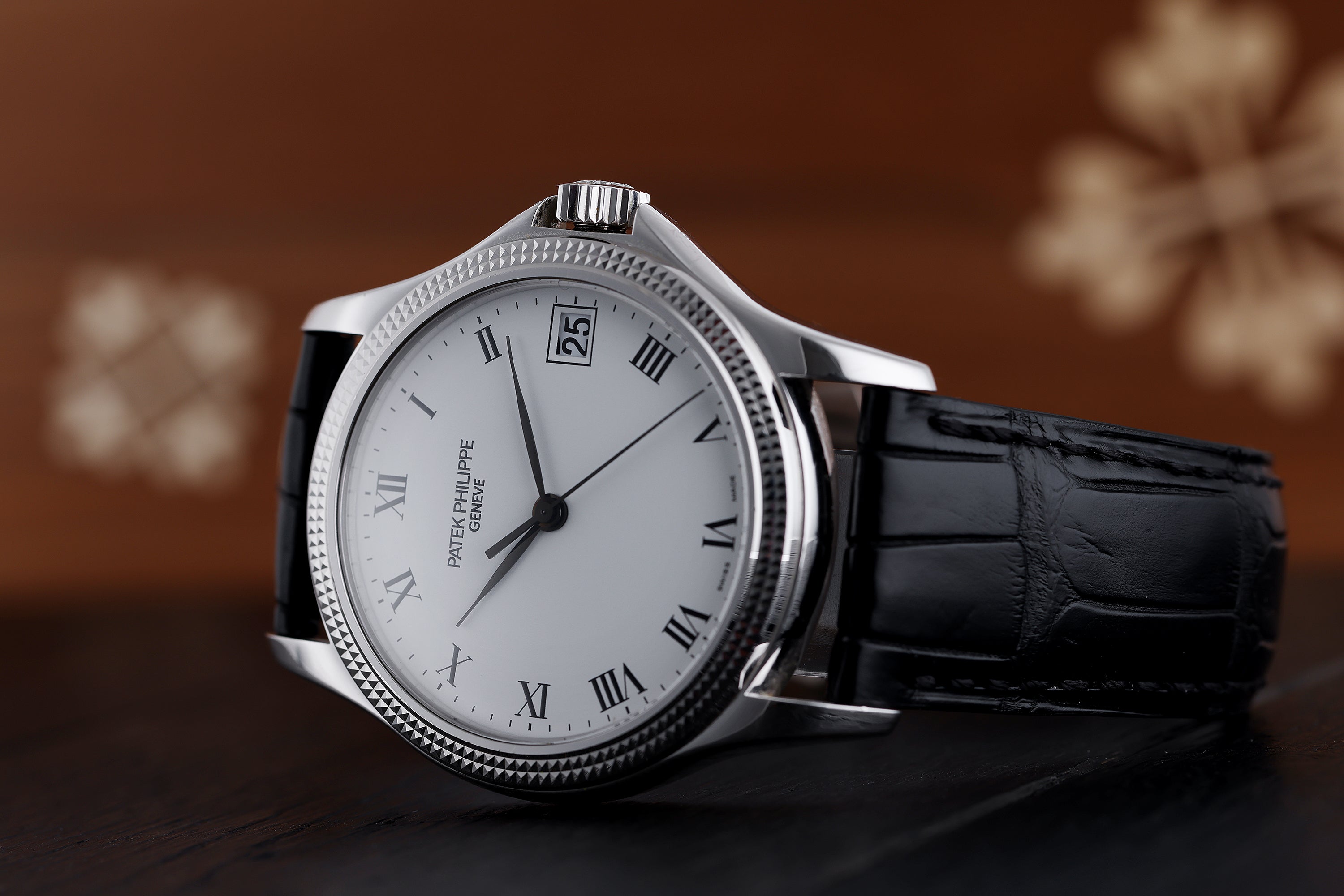 Patek Philippe Calatrava | REF. 5117G | Date | 18k White Gold | 37mm | Extract From Archives | 2000