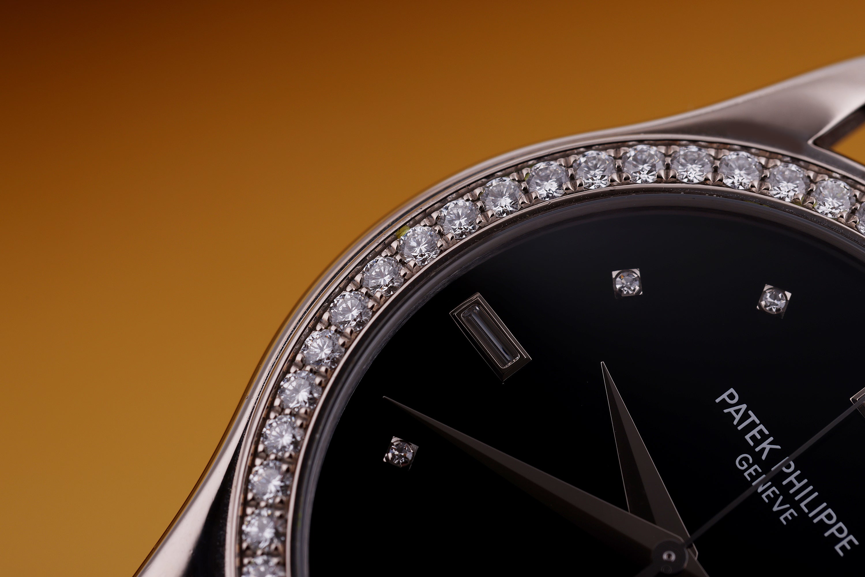 Patek Philippe Calatrava | REF. 5108 | Diamond Bezel | 18k White Gold | 37mm | Extract From The Archives | 2008