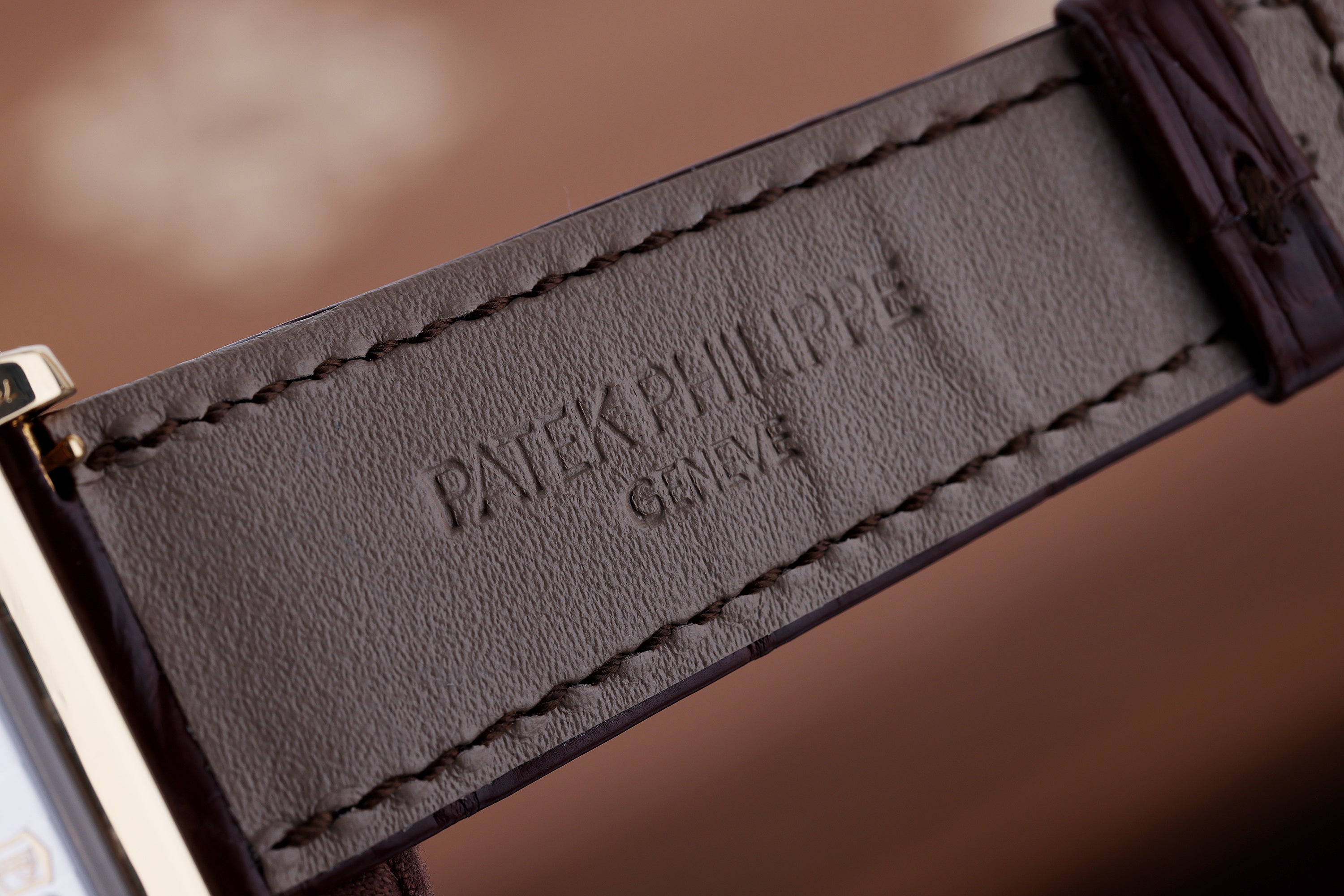 Patek Philippe Gondolo | REF. 5124J -001 | 18k Yellow Gold | 33mm | Box & Papers | 2015