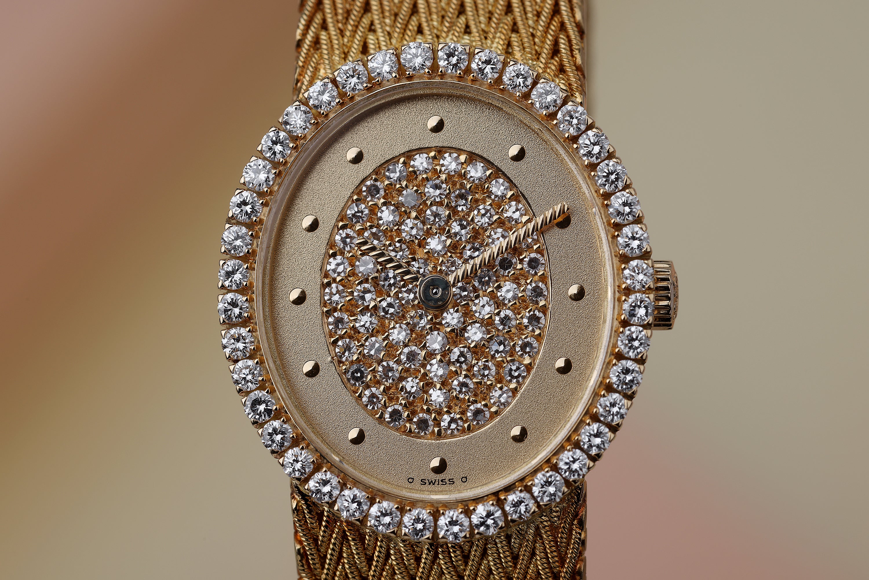 Patek Philippe 1980's Ladies Watch | REF. 4506/1 | Oval Diamond Dial & Bezel | 21mm | 18k Yellow Gold