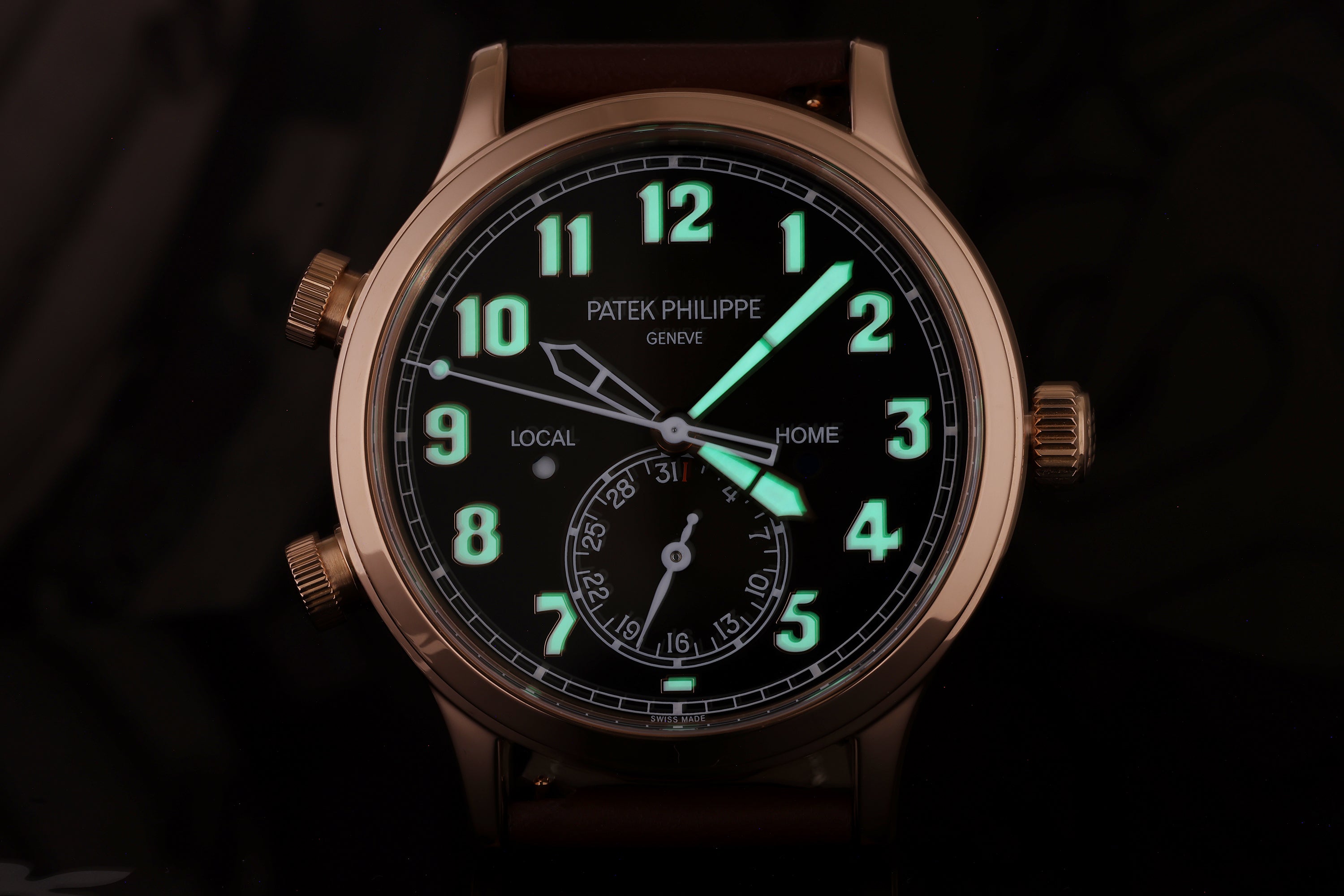 Patek Philippe Calatrava Pilot Travel Time | REF. 5524R-001 | 18k Rose Gold | 42mm | Box & Papers | 2021