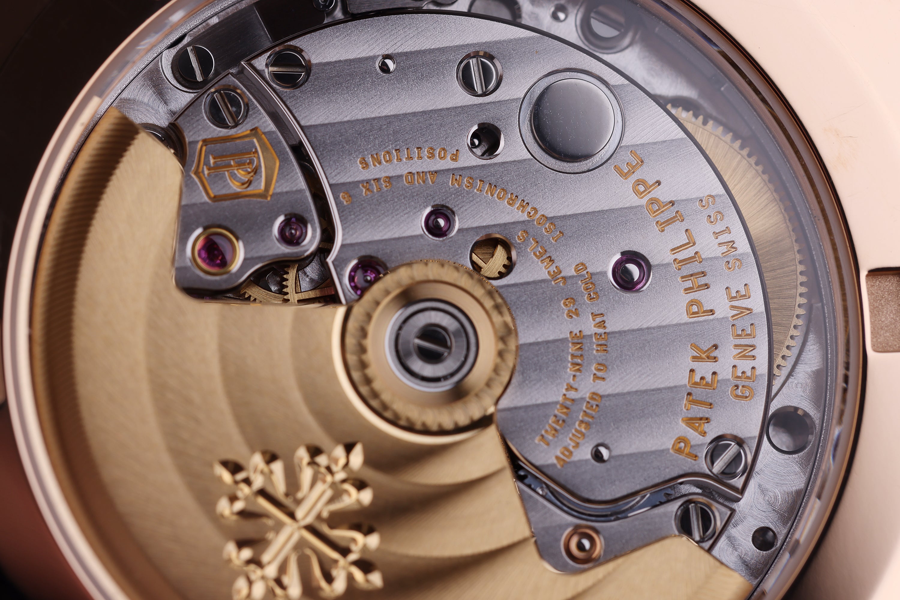 Patek Philippe Calatrava Pilot Travel Time | REF. 5524R-001 | 18k Rose Gold | 42mm | Box & Papers | 2021