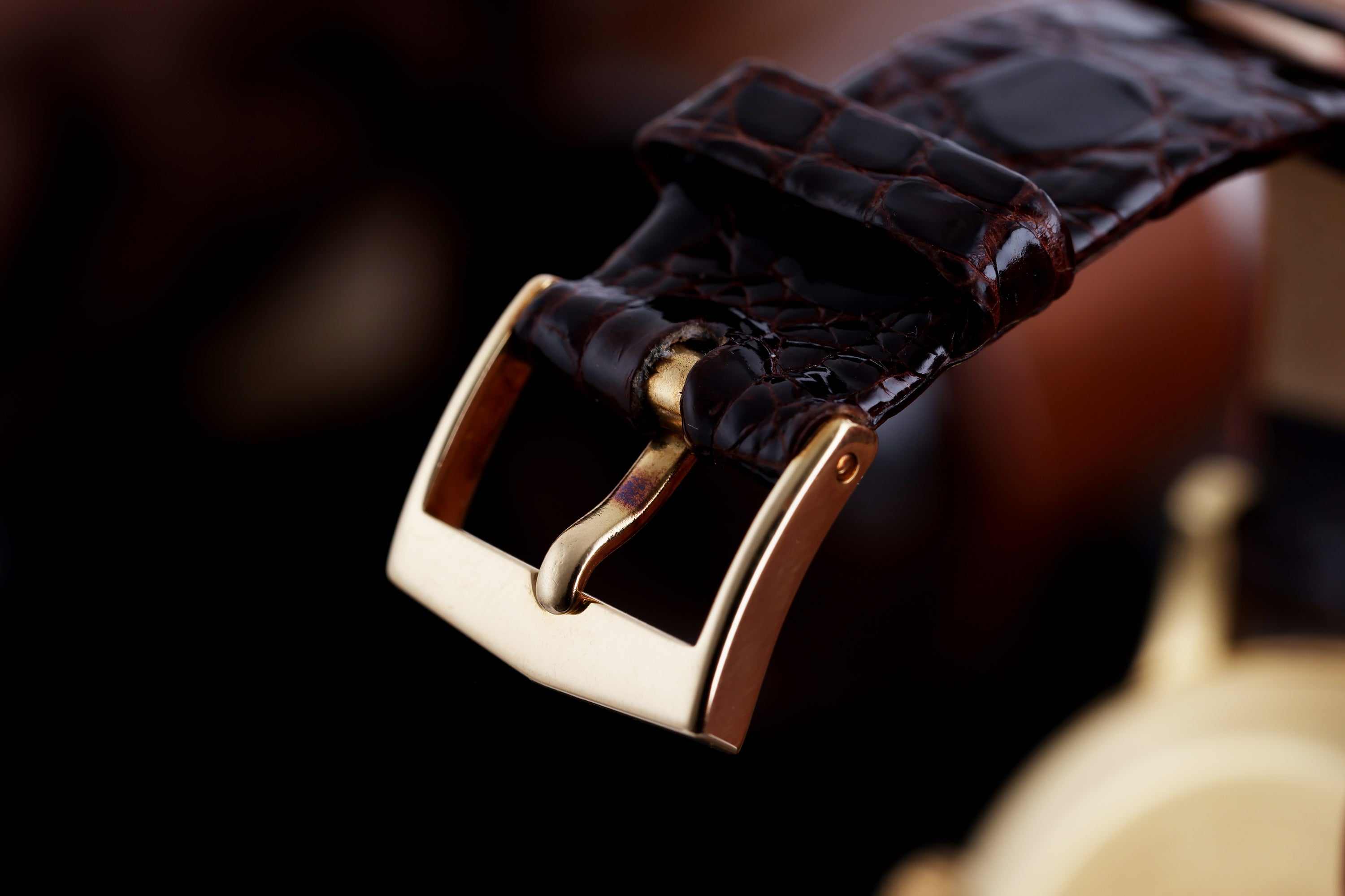 Patek Philippe Calatrava 'Giraffe' | REF. 1595 | Manual Wind | 18k Yellow Gold | 35mm | 1940-1950s